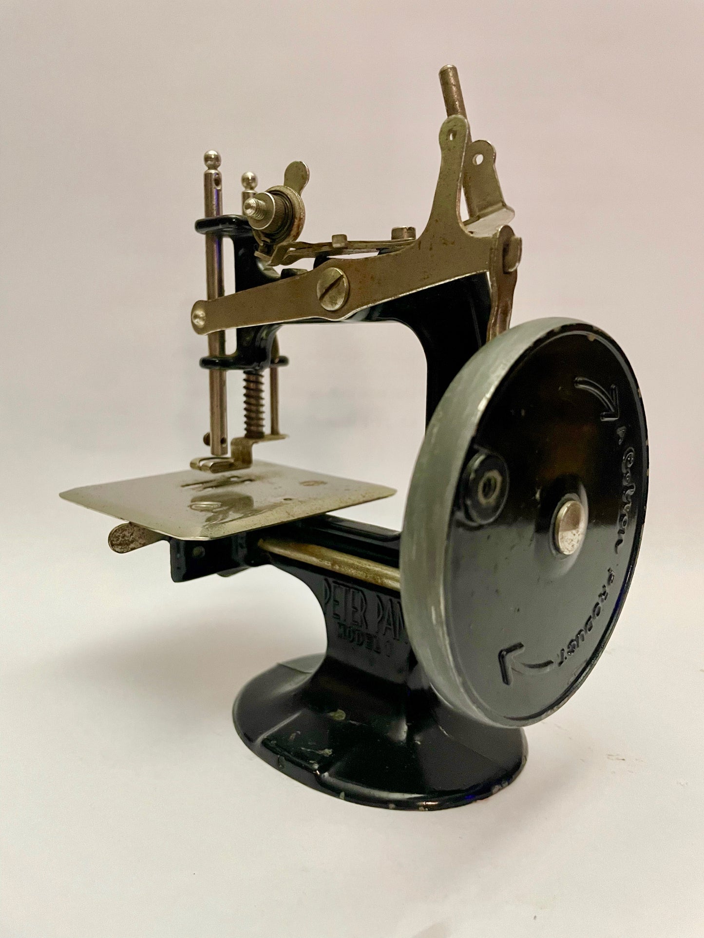 Vintage Peter Pan Sewing Machine Model 1
