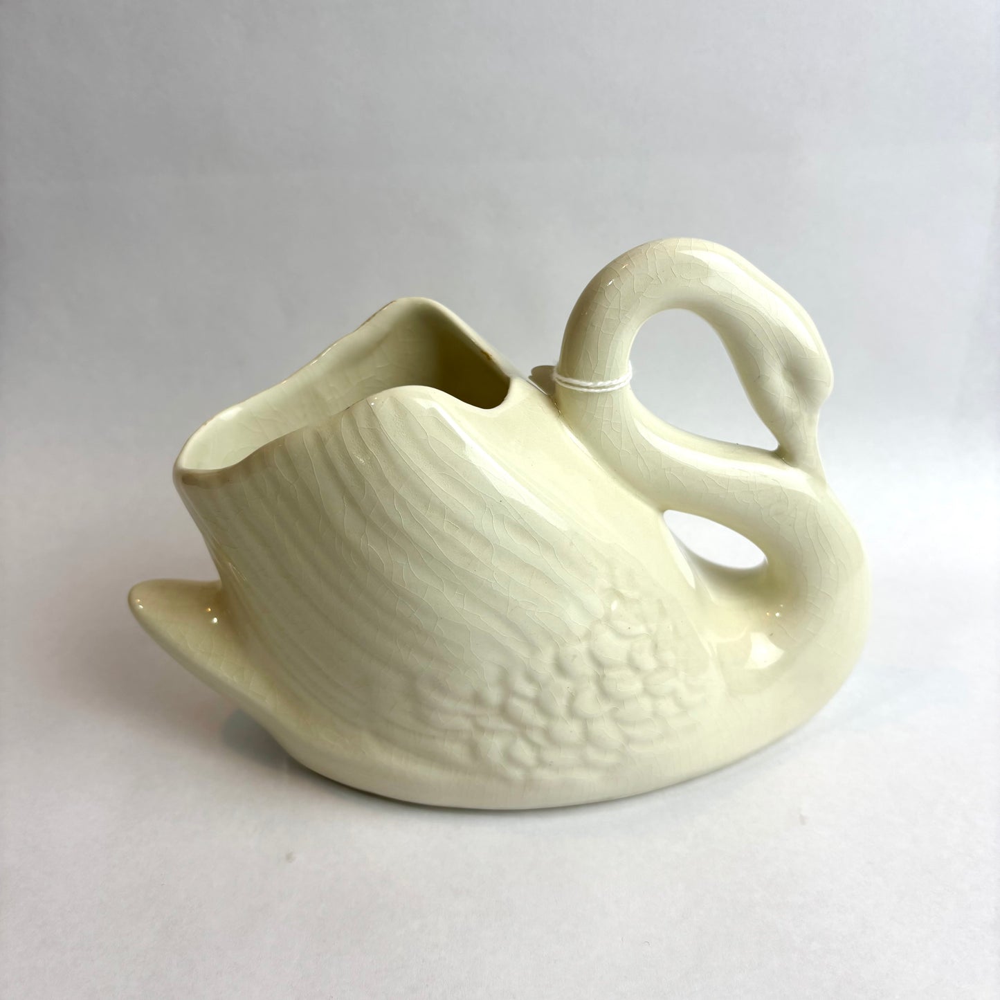 Wembley Ware Swan Vase – White