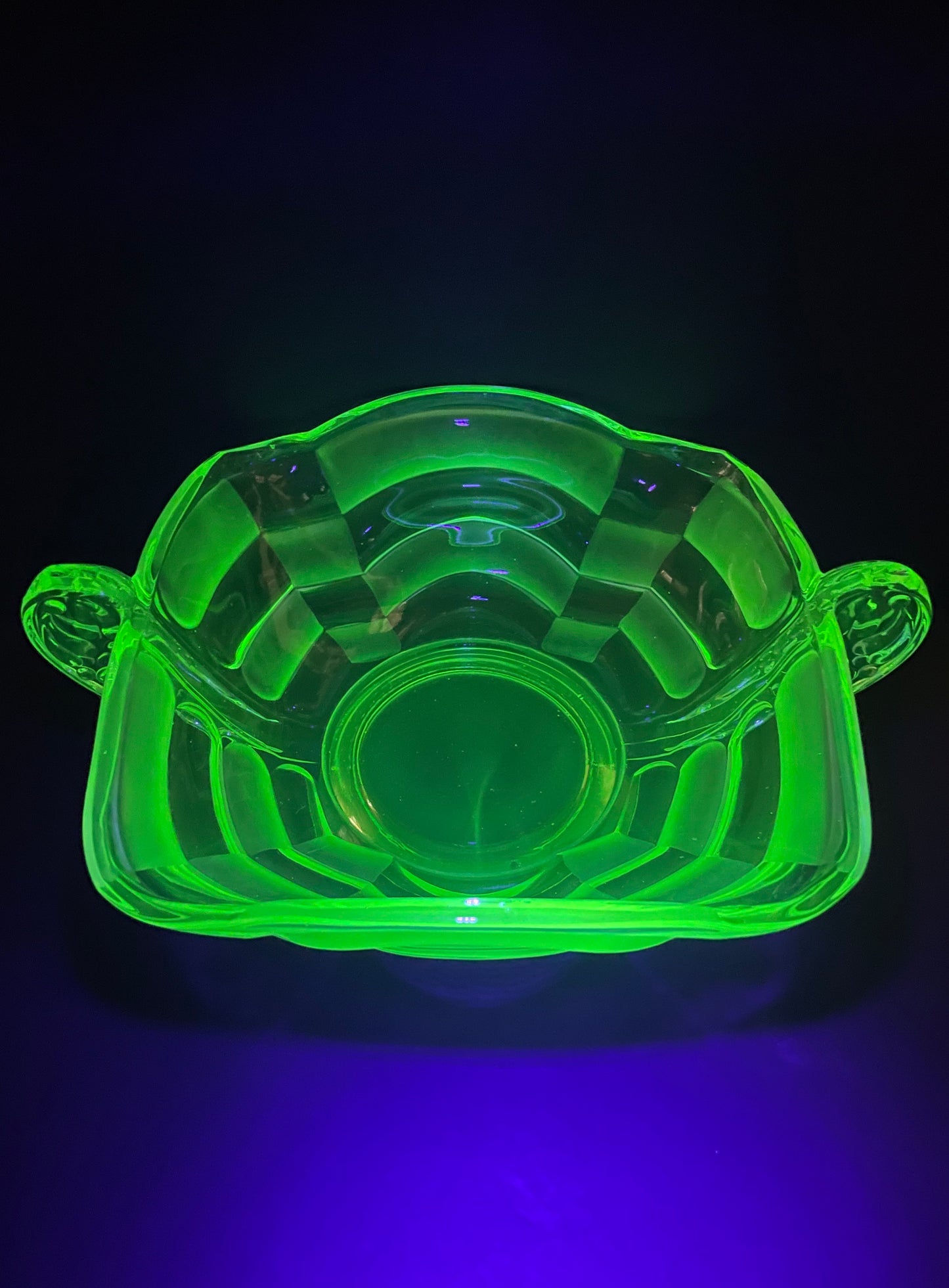 Sowerby Green Uranium Handled Salad Bowl 2572