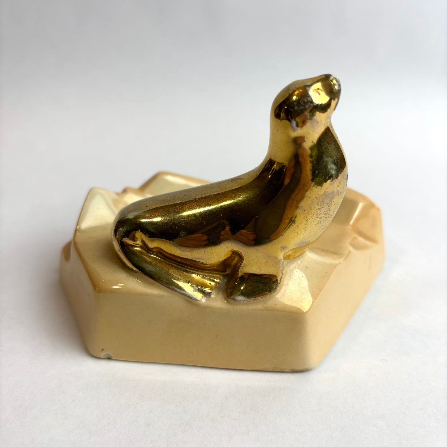 Wembley Ware Seal Ashtray – Gold Lustre
