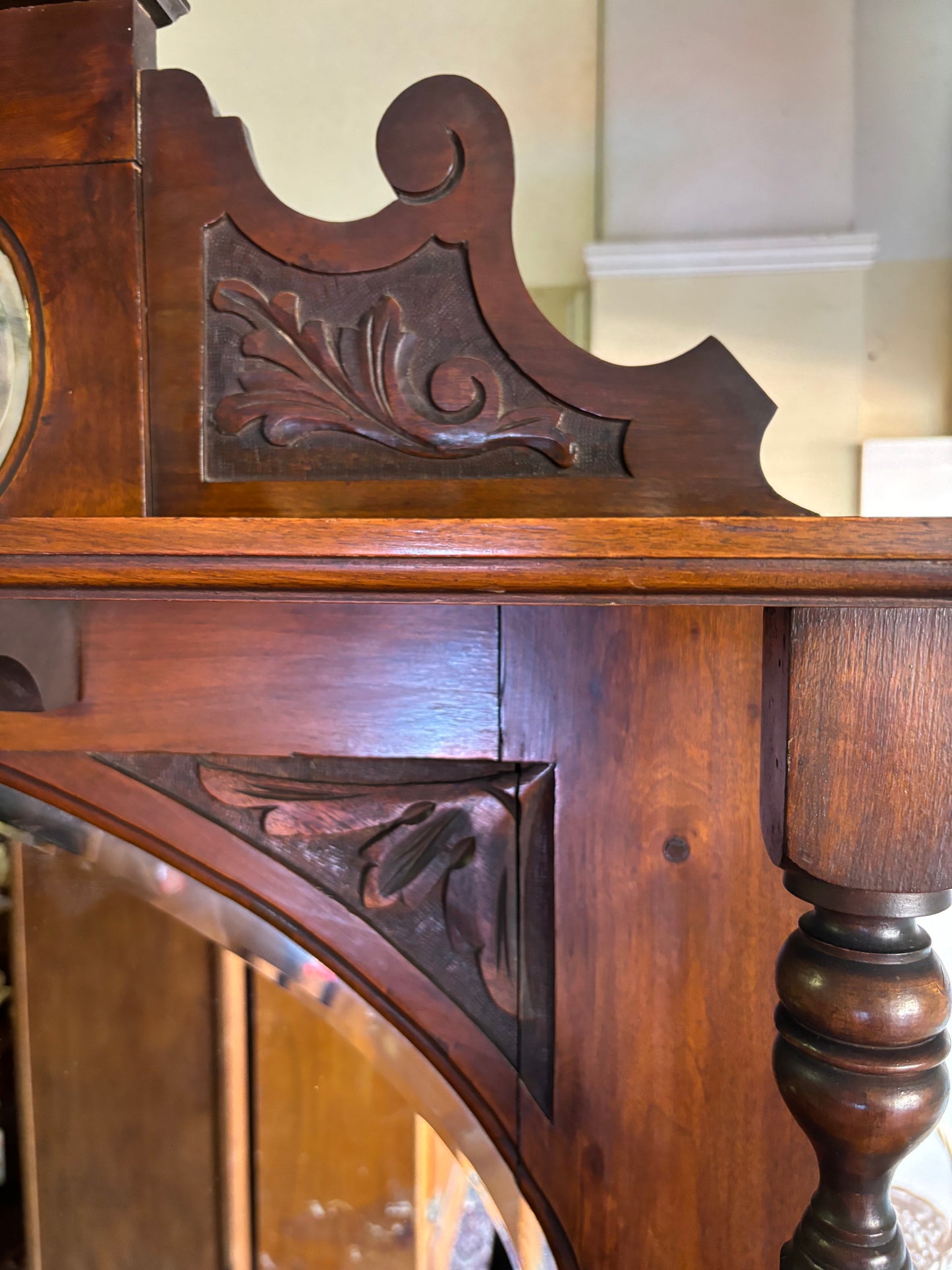 Victorian Walnut Mirror-back sideboard