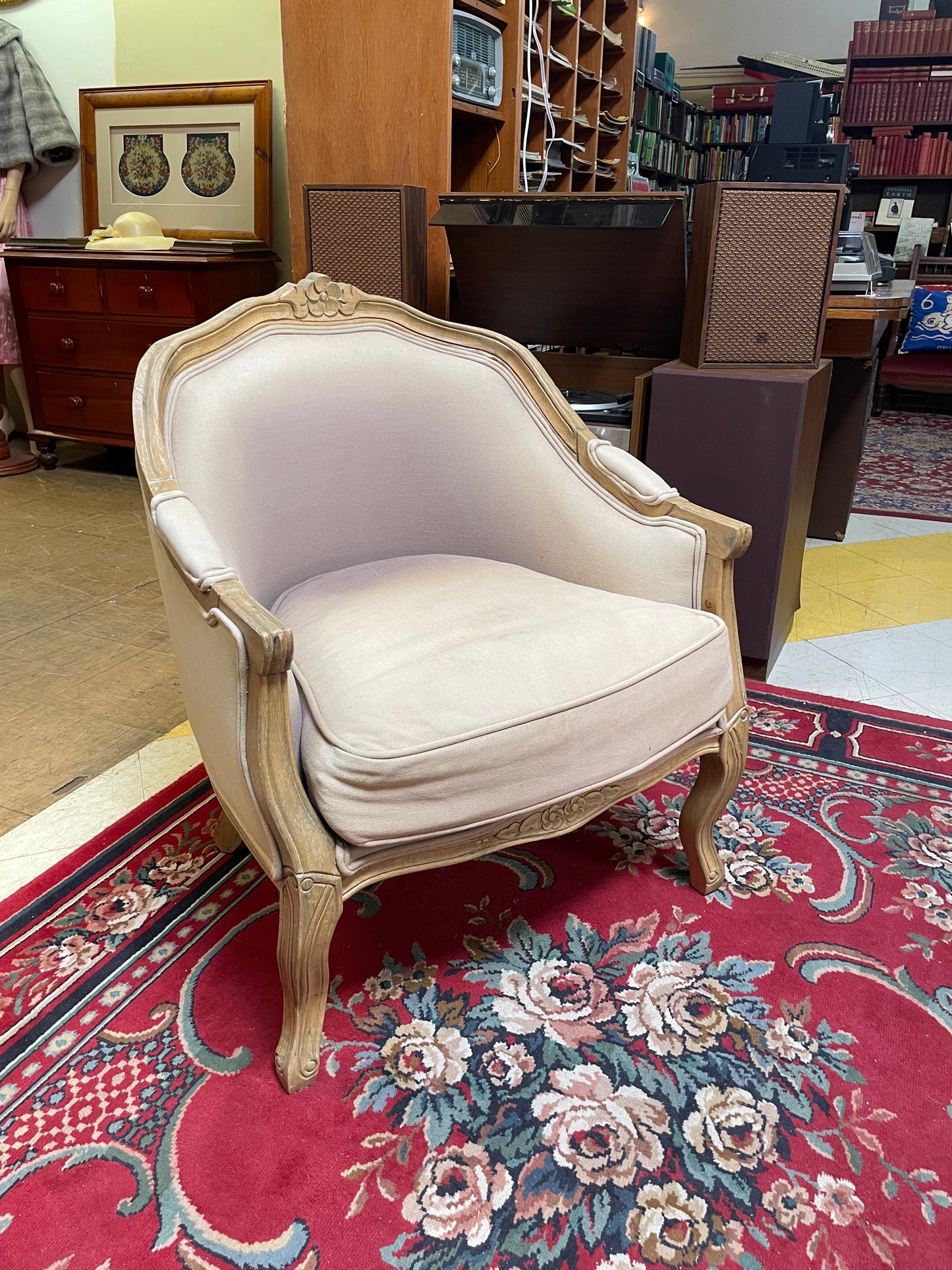 French tub chair