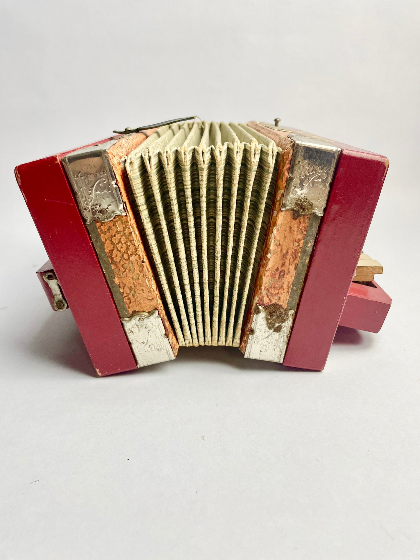 Vintage Child's Squeezebox