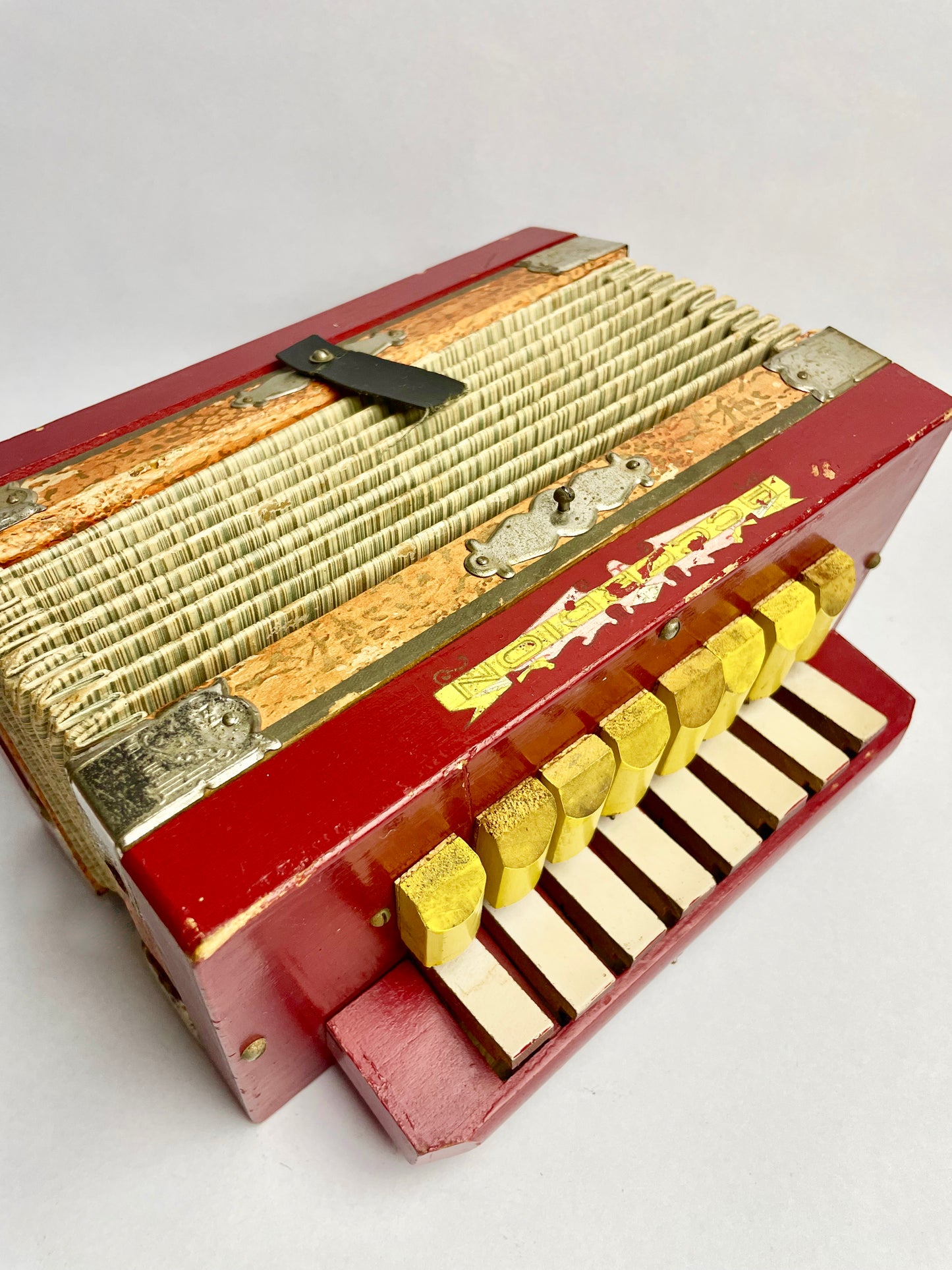 Vintage Child's Squeezebox