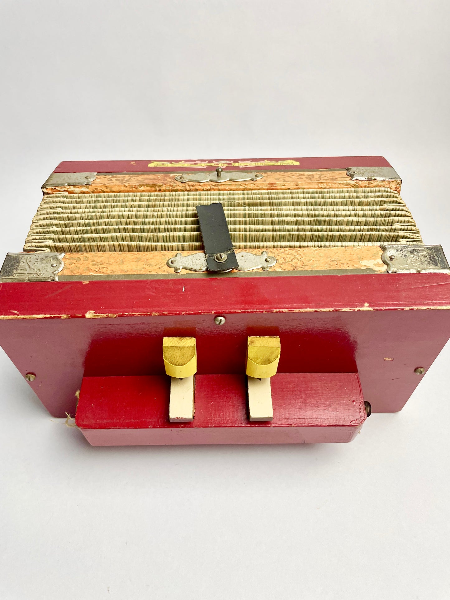 Vintage Child's Squeezebox