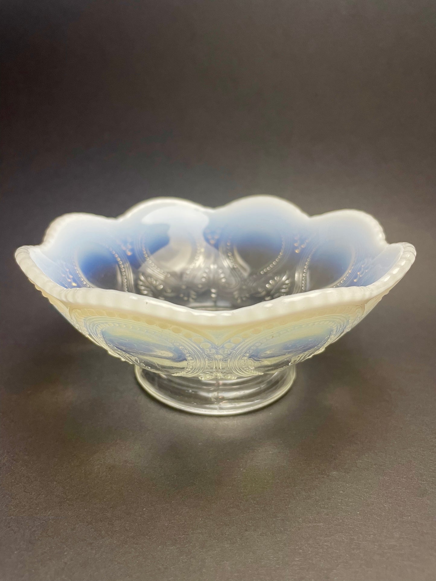 Small Victorian Vaseline Glass Bowl
