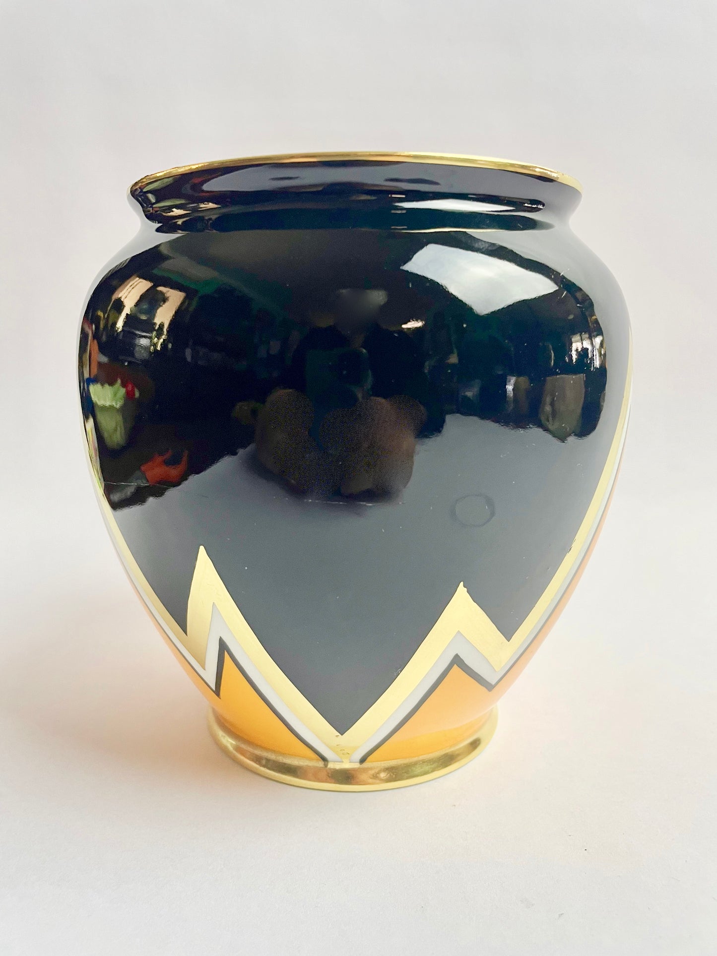 Carlton Ware Lightning Pattern Vase by Violet Elmer c1930