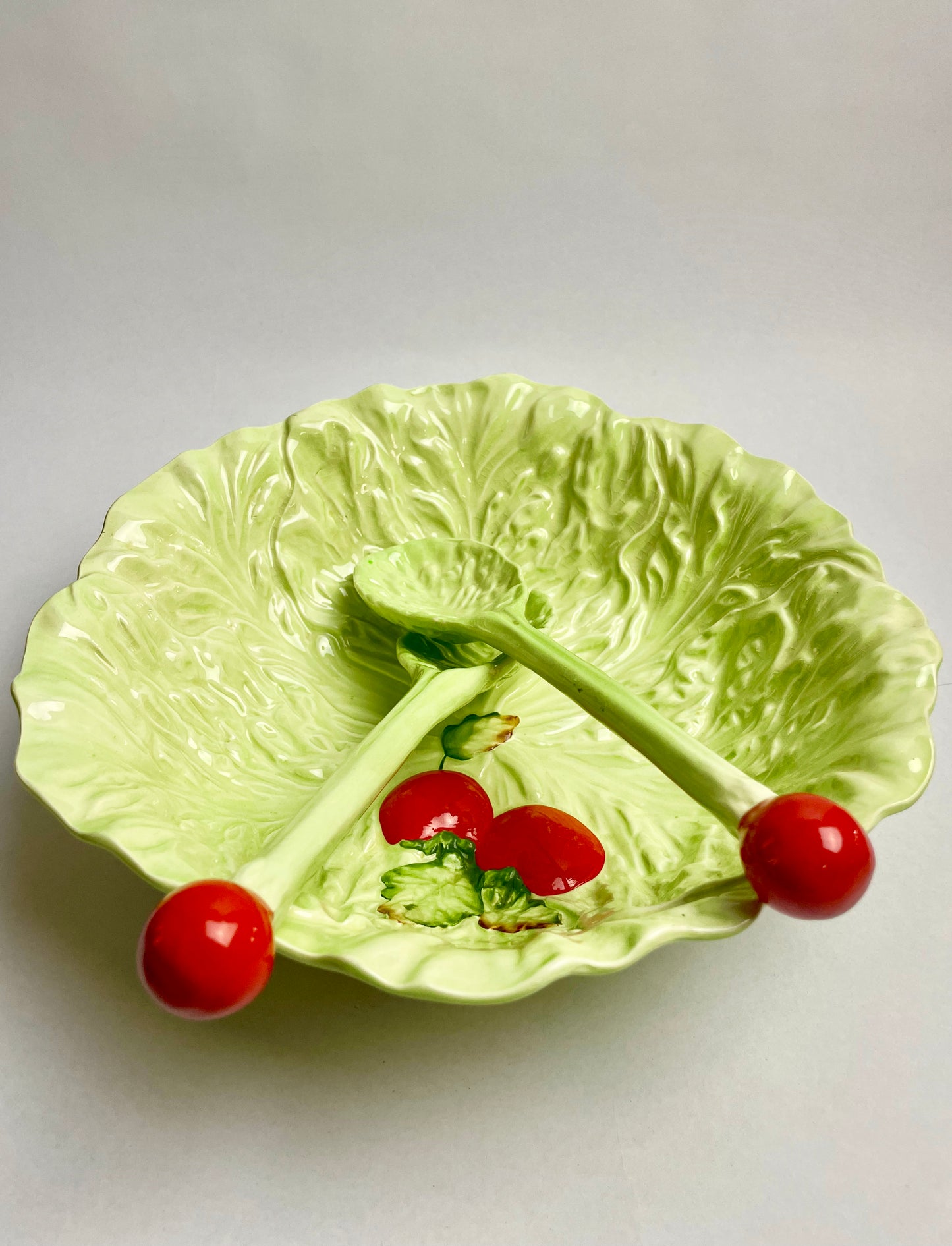 Carlton Ware Tomato & Lettuce Leaf Salad Bowl with Servers