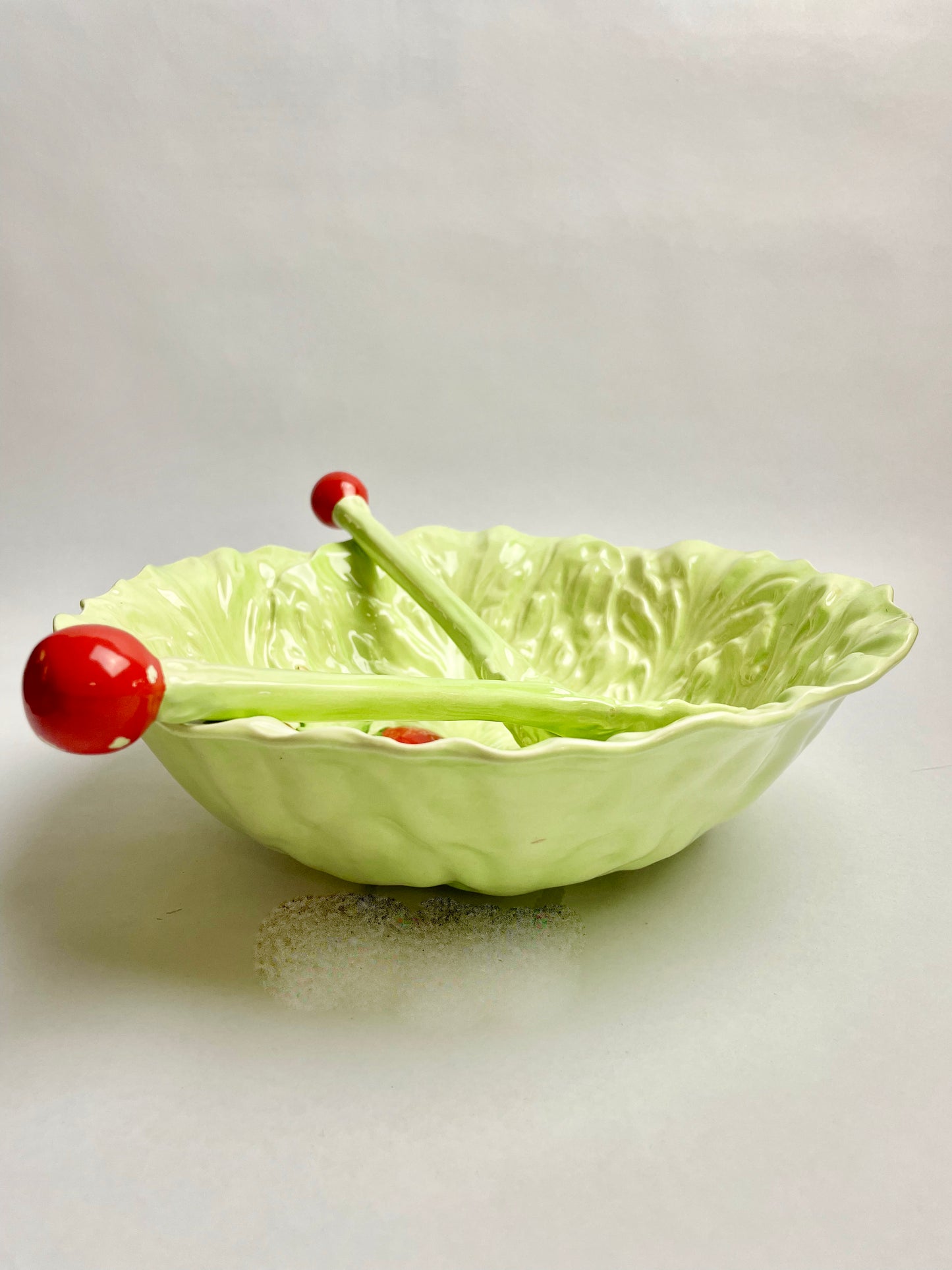 Carlton Ware Tomato & Lettuce Leaf Salad Bowl with Servers