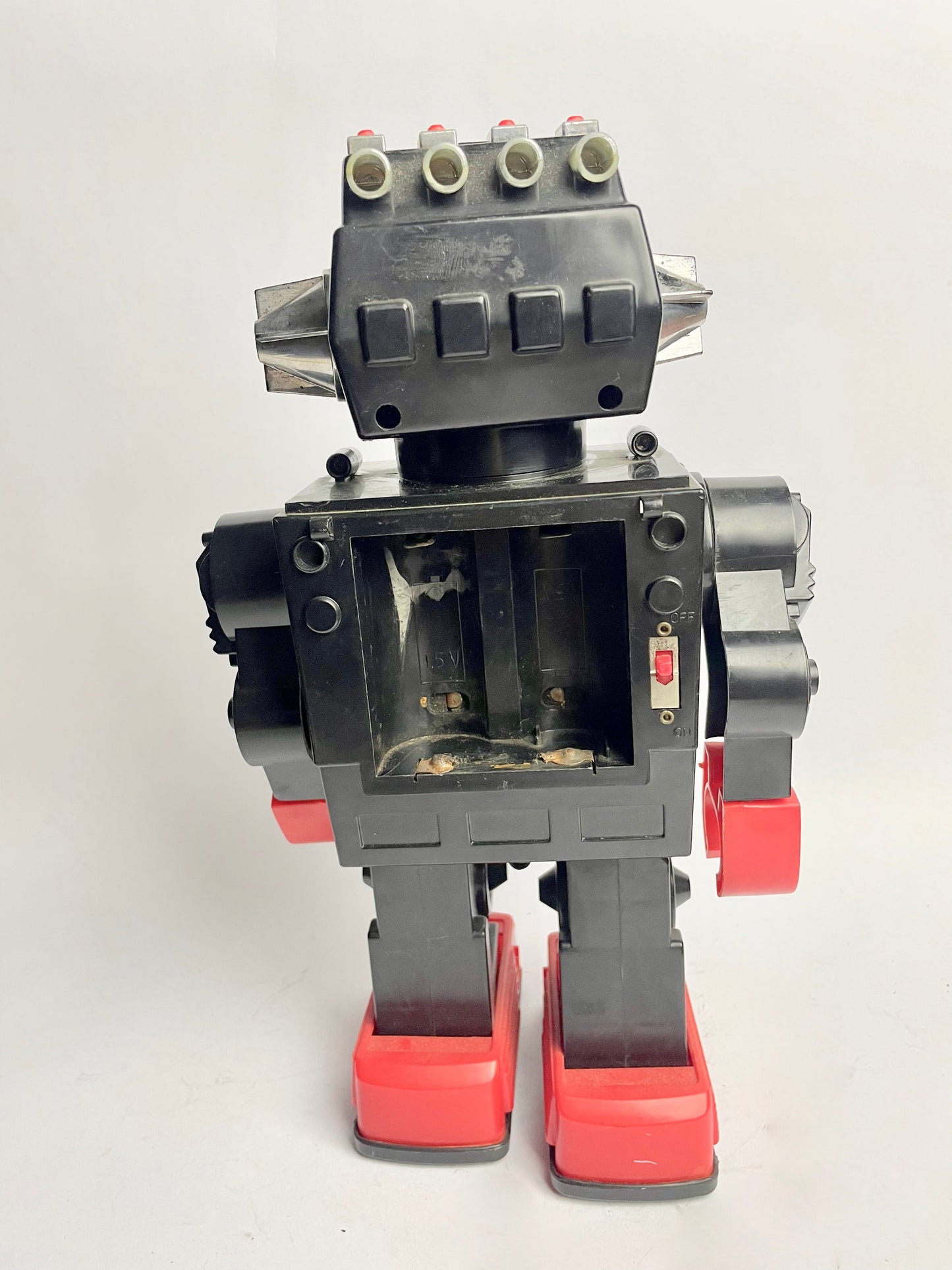 Saturn TV Robot manufactured in Hong Kong, 1984