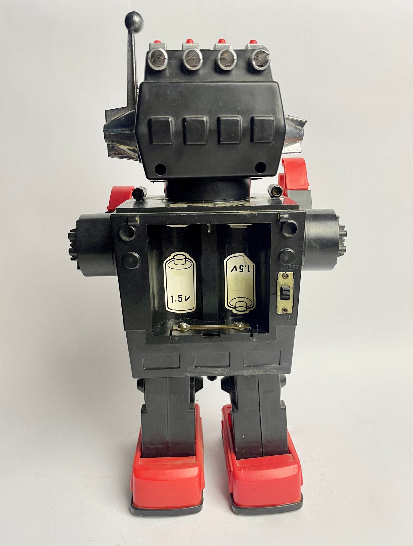 Saturn TV Robot manufactured in Hong Kong, 1984