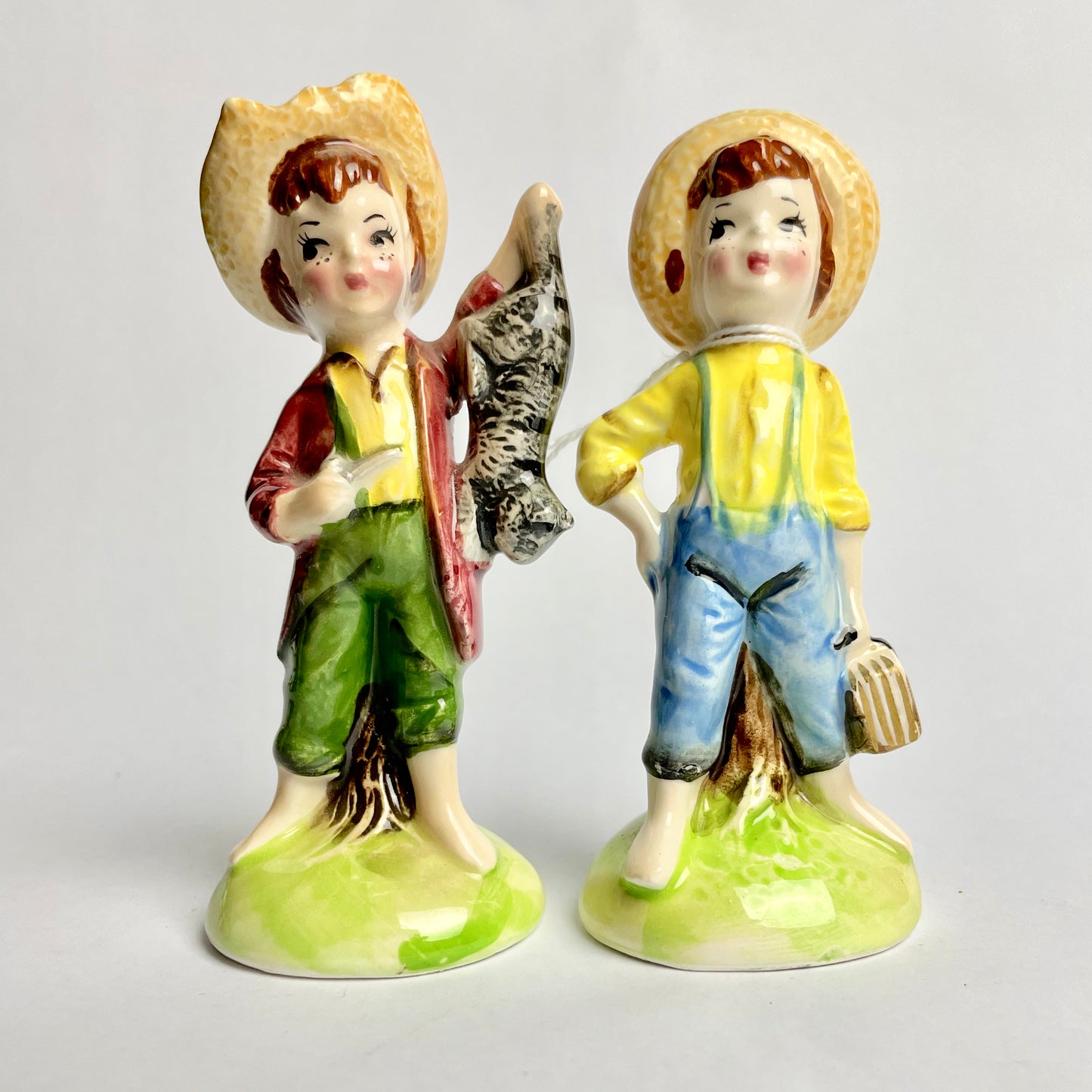 Vintage Lugenes Tom Sawyer & Huckleberry Finn Salt & Pepper Shakers