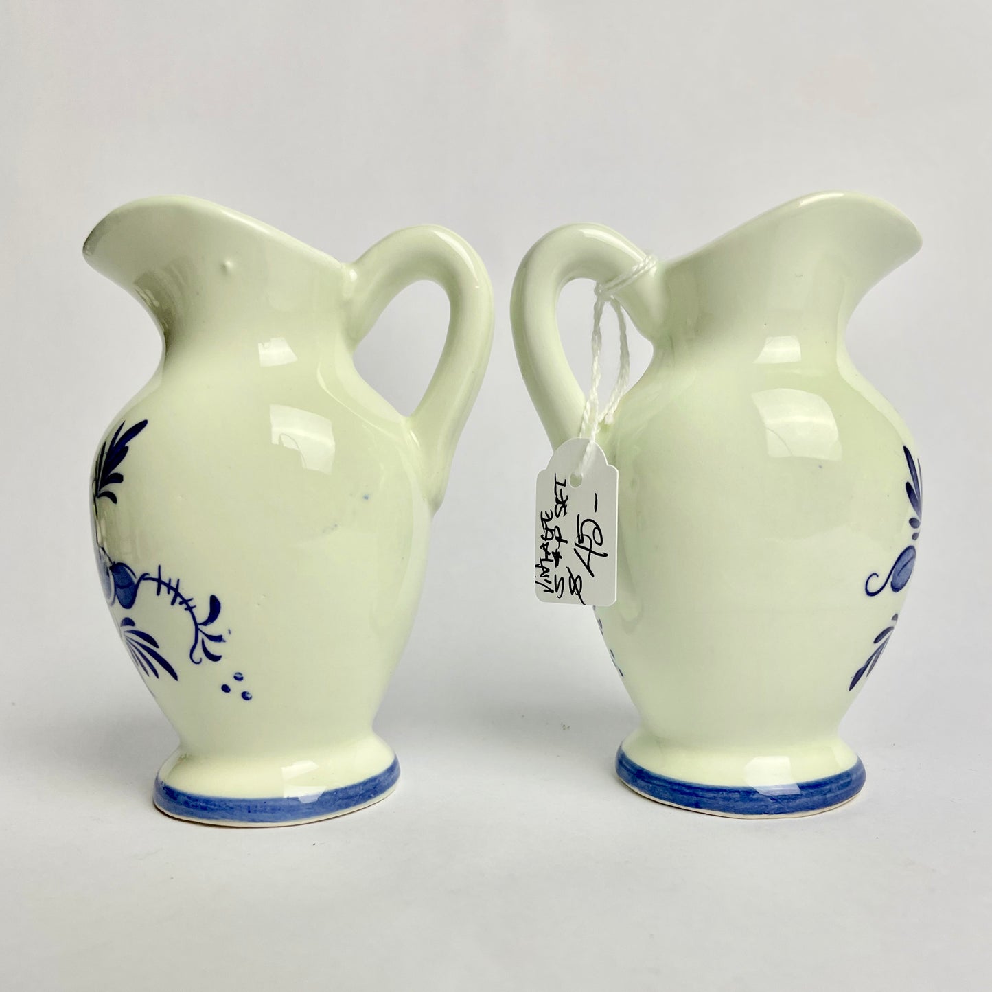 Blue Willow Salt & Pepper Shakers