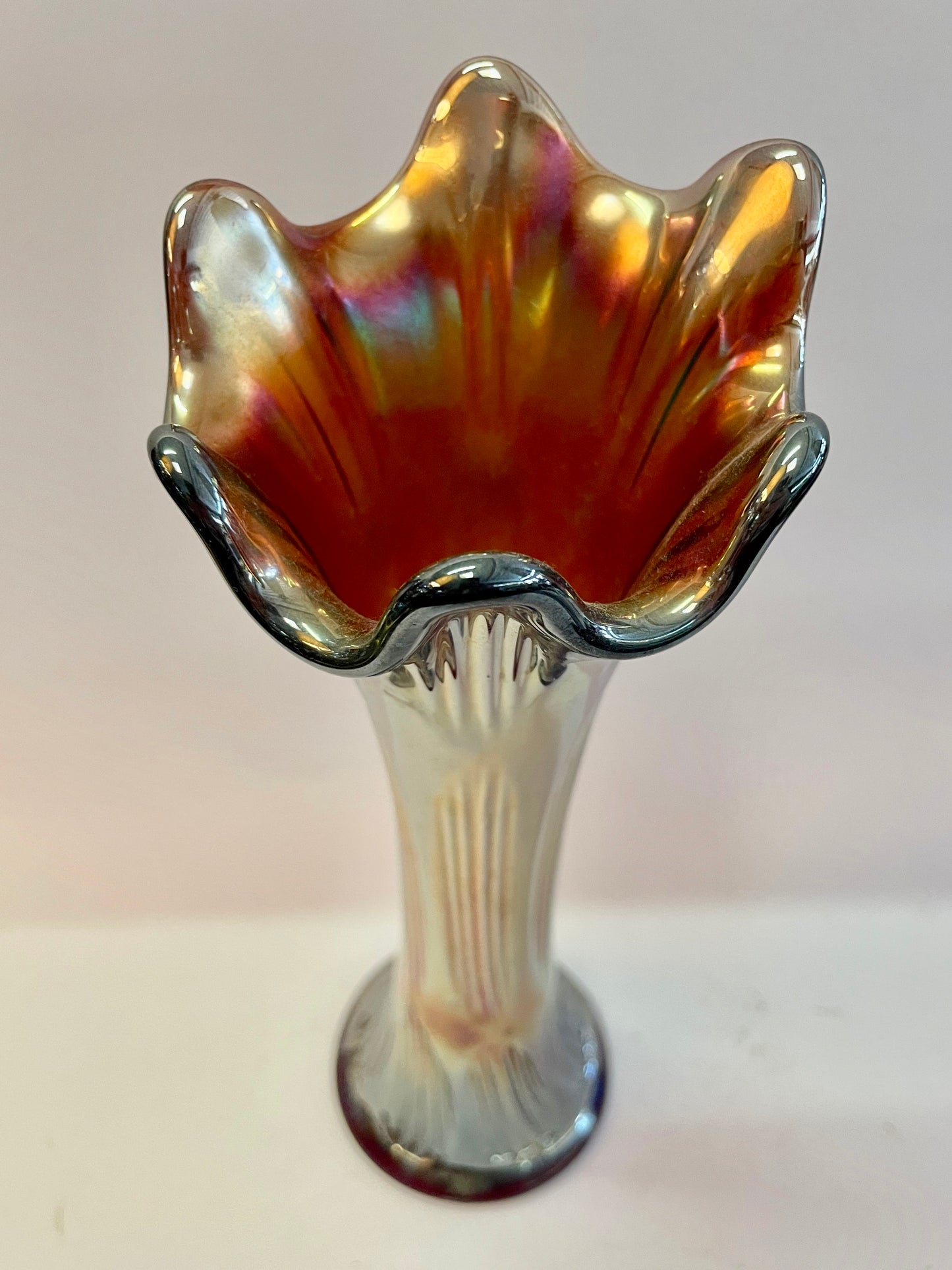 Fenton Stretched Diamond & Rib Marigold Amethyst Vase