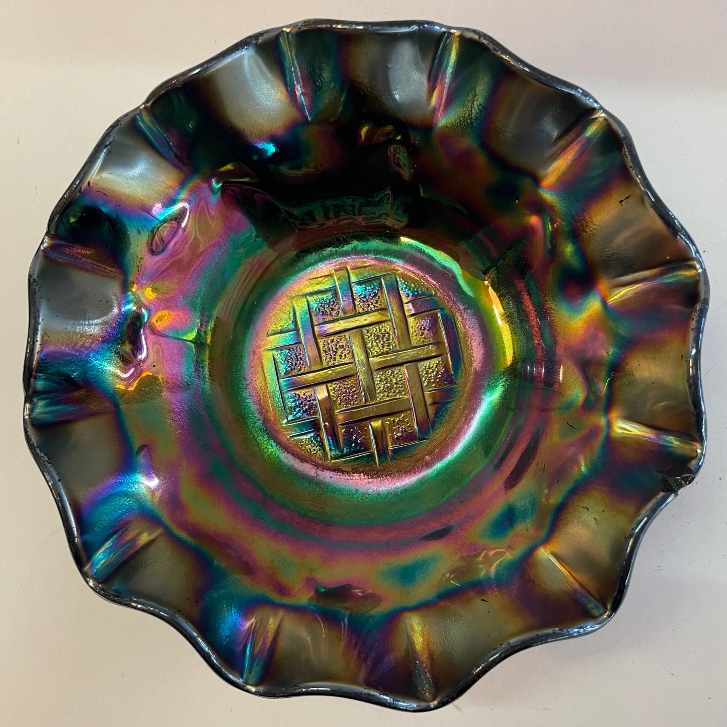 Crown Crystal Glass Amethyst Bowl 17cm