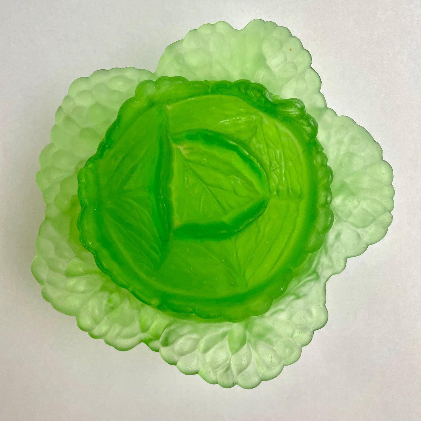 Portieux Vallerysthal Uranium Lidded Cabbage Dish France