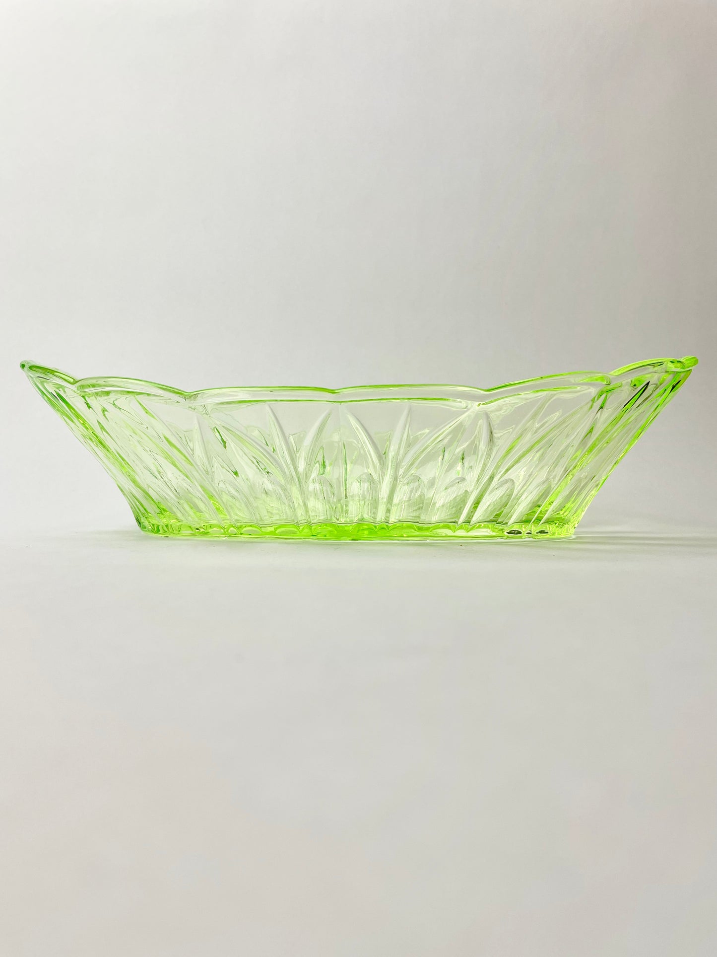 Uranium Glass Dish 27cm