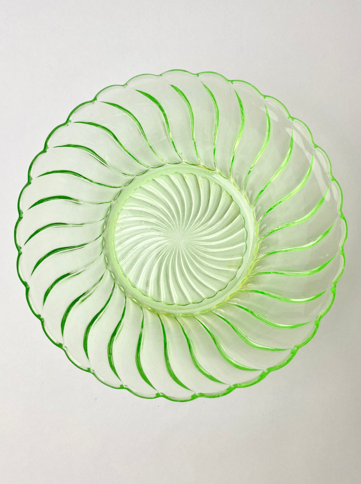 Uranium Glass Bowl 22cm