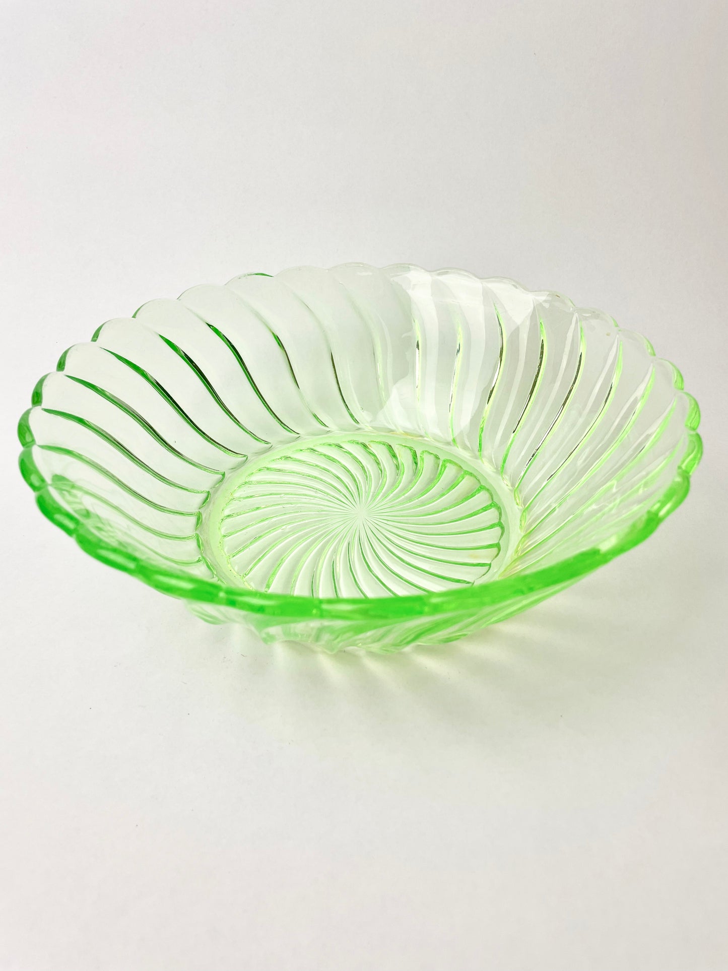 Uranium Glass Bowl 22cm