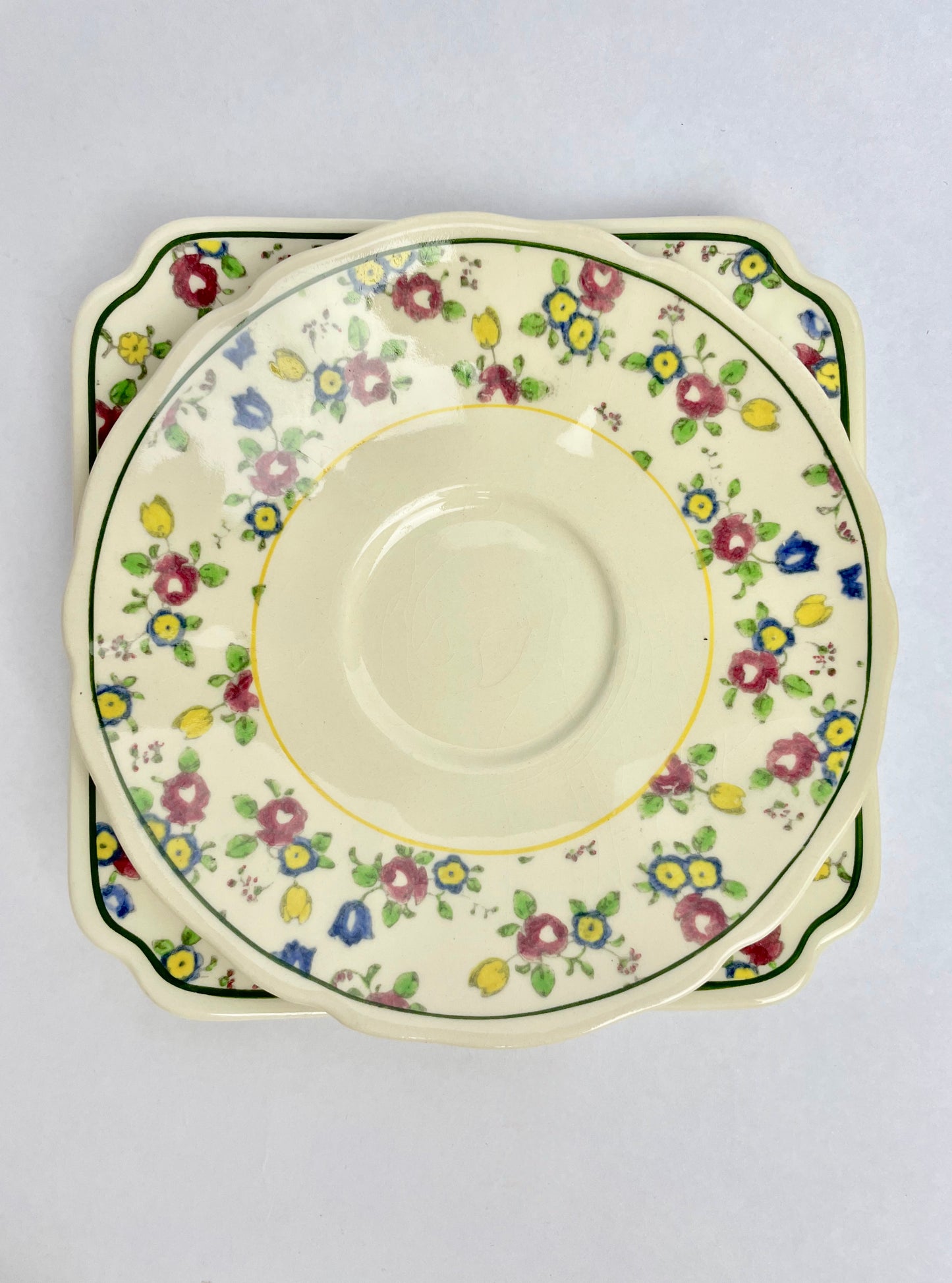 Royal Doulton Trio D5546