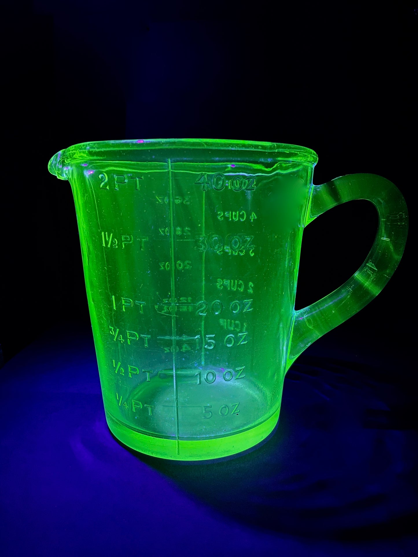 2 Pint Uranium Glass Measuring Jug