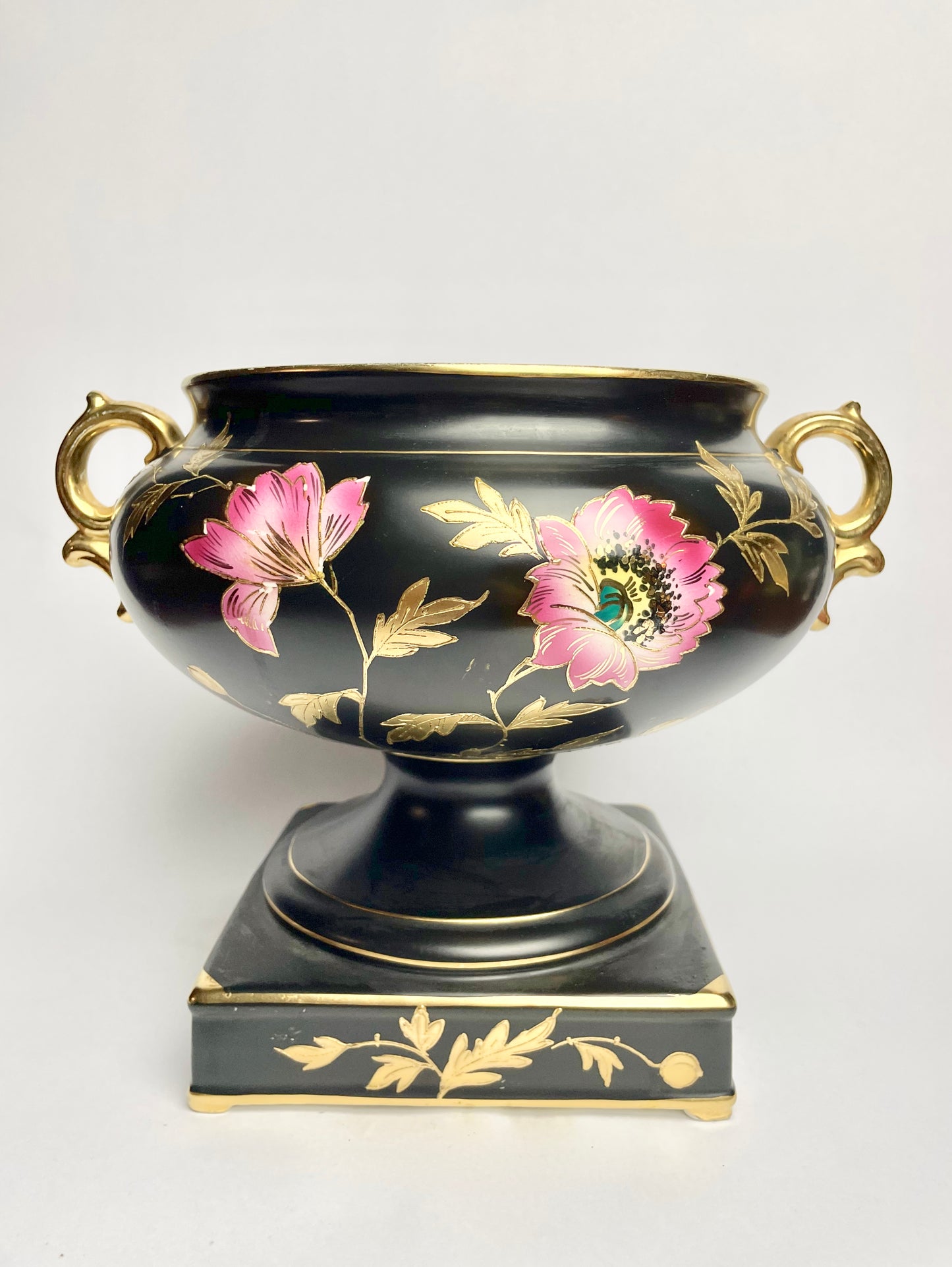 Hand-painted Falcon Ware Urn, c1920s