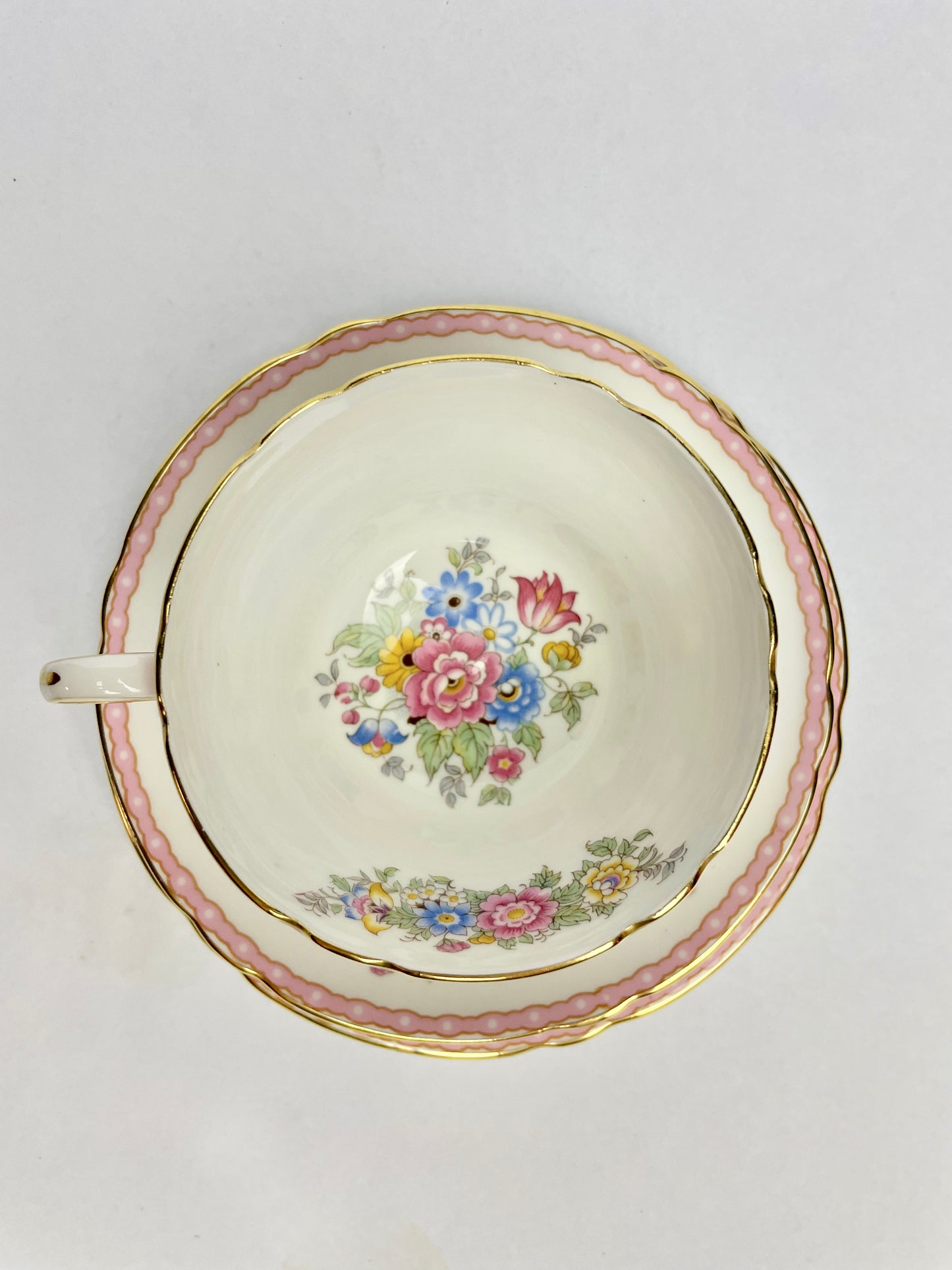 Shelley Fine Bone China Pompadour 13516 Trio