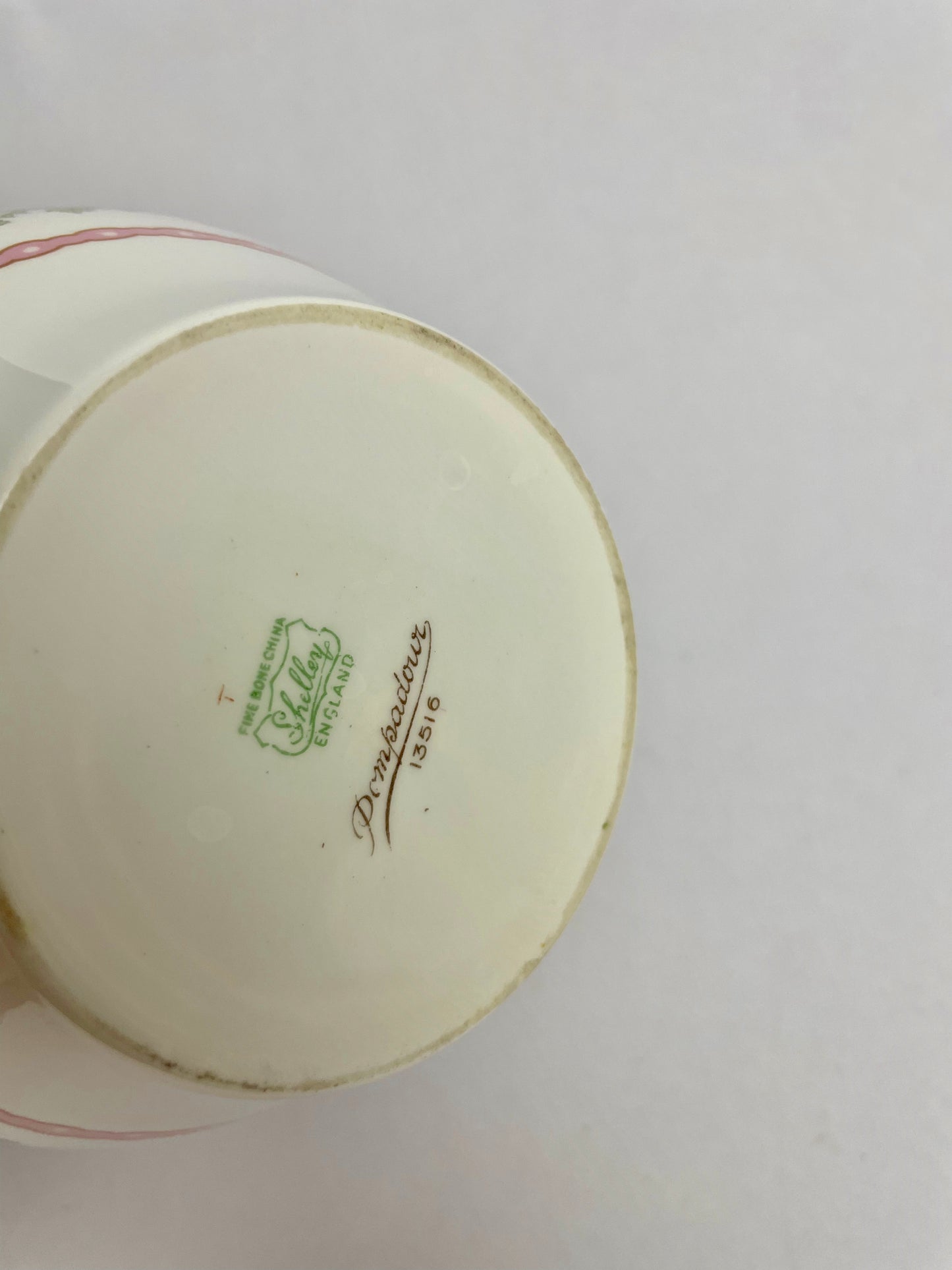 Shelley Fine Bone China Pompadour 13516 Bowl
