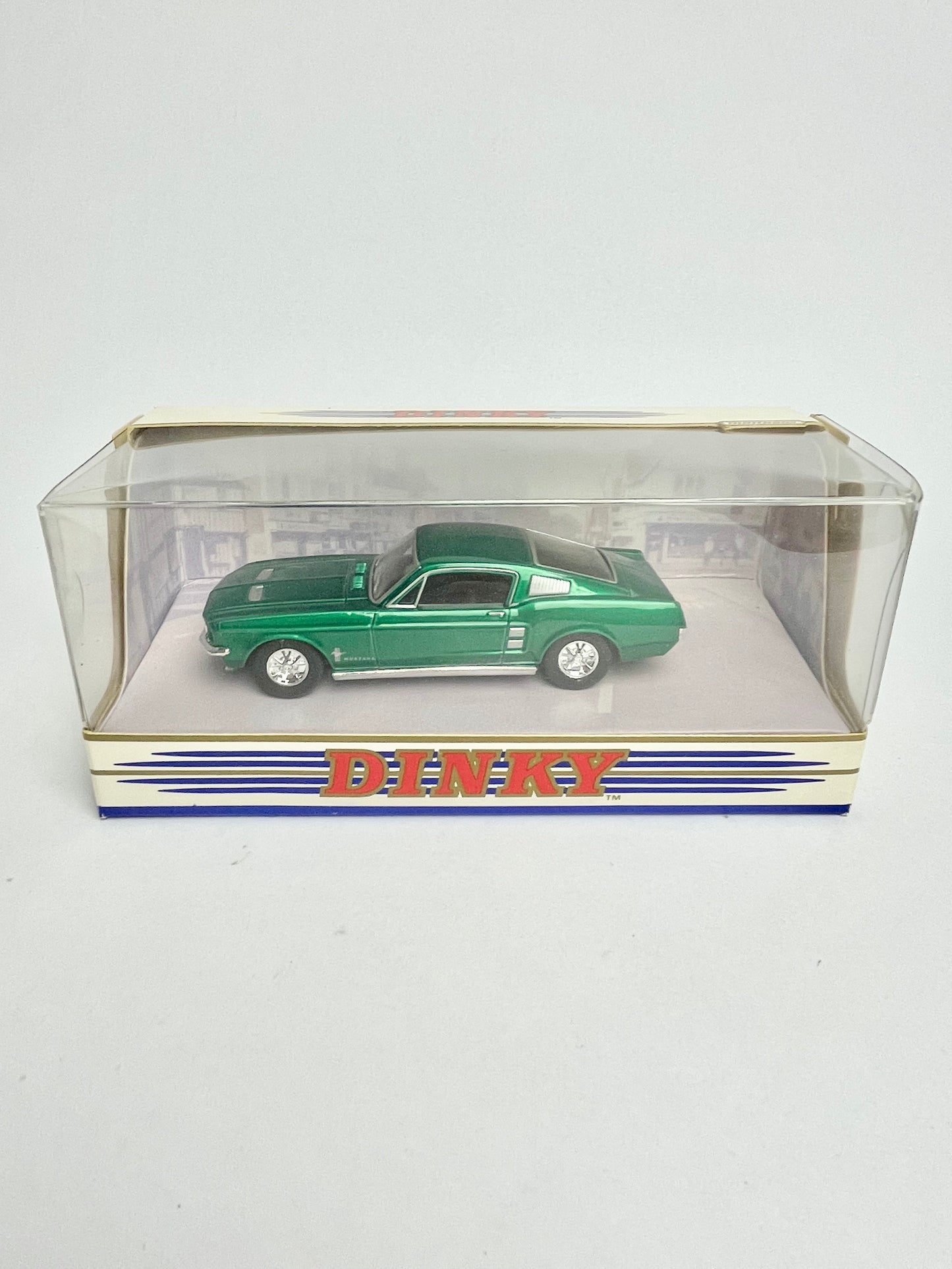 Dinky Collection Y-16 1967 Ford Mustang Fastback