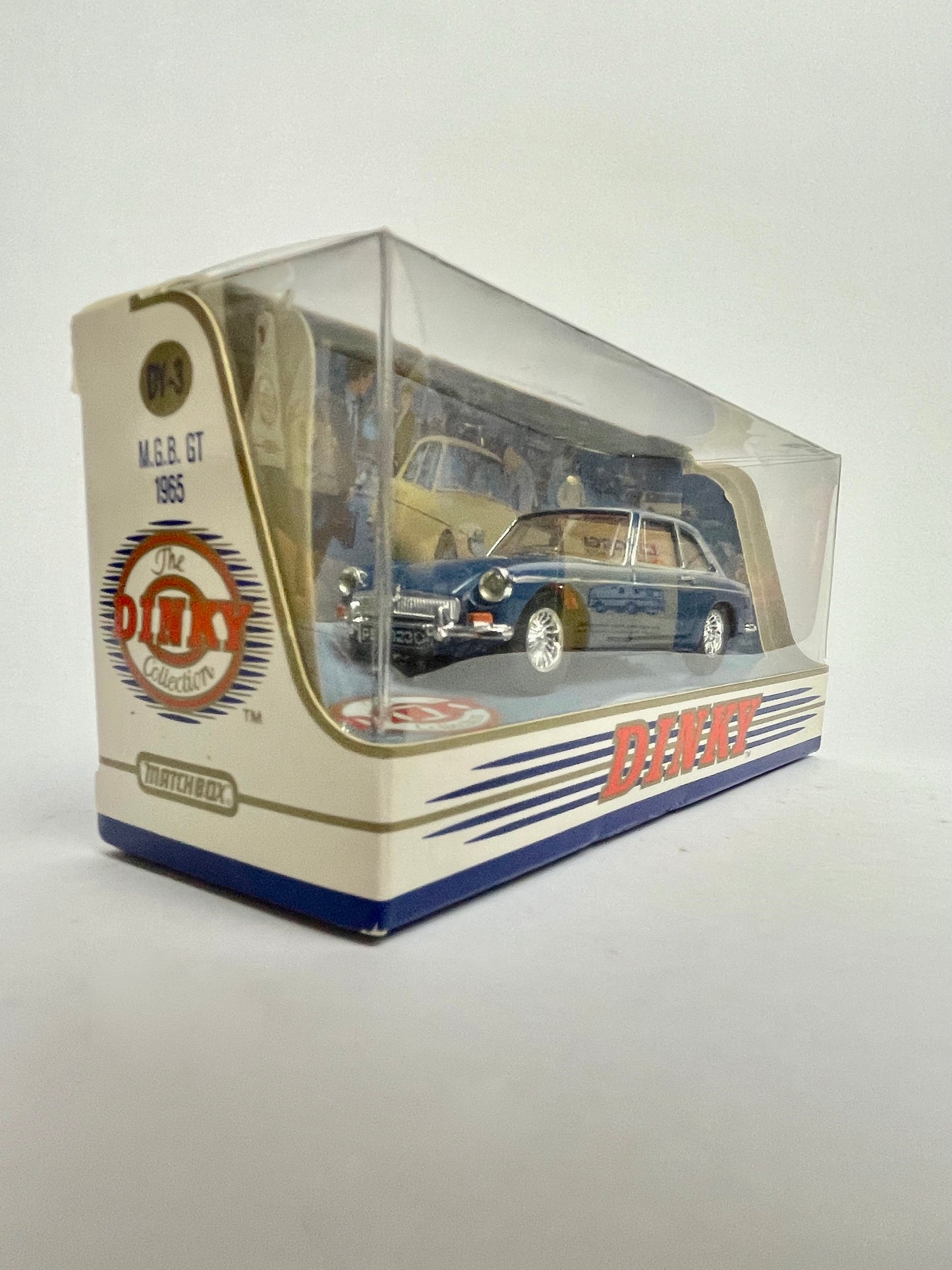 Matchbox Dinky DY3 MGB GT 1965