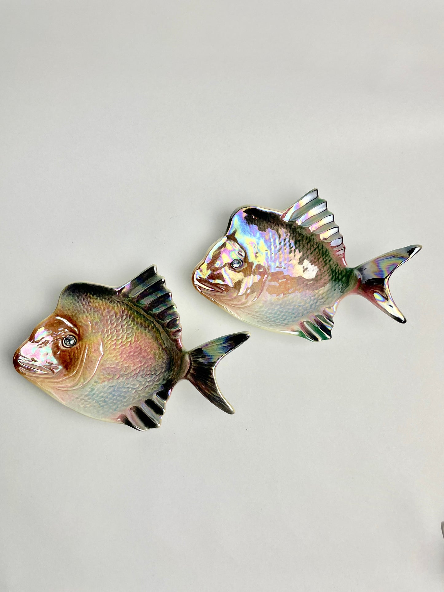 Small Wembley Ware Pink Snapper Dishes