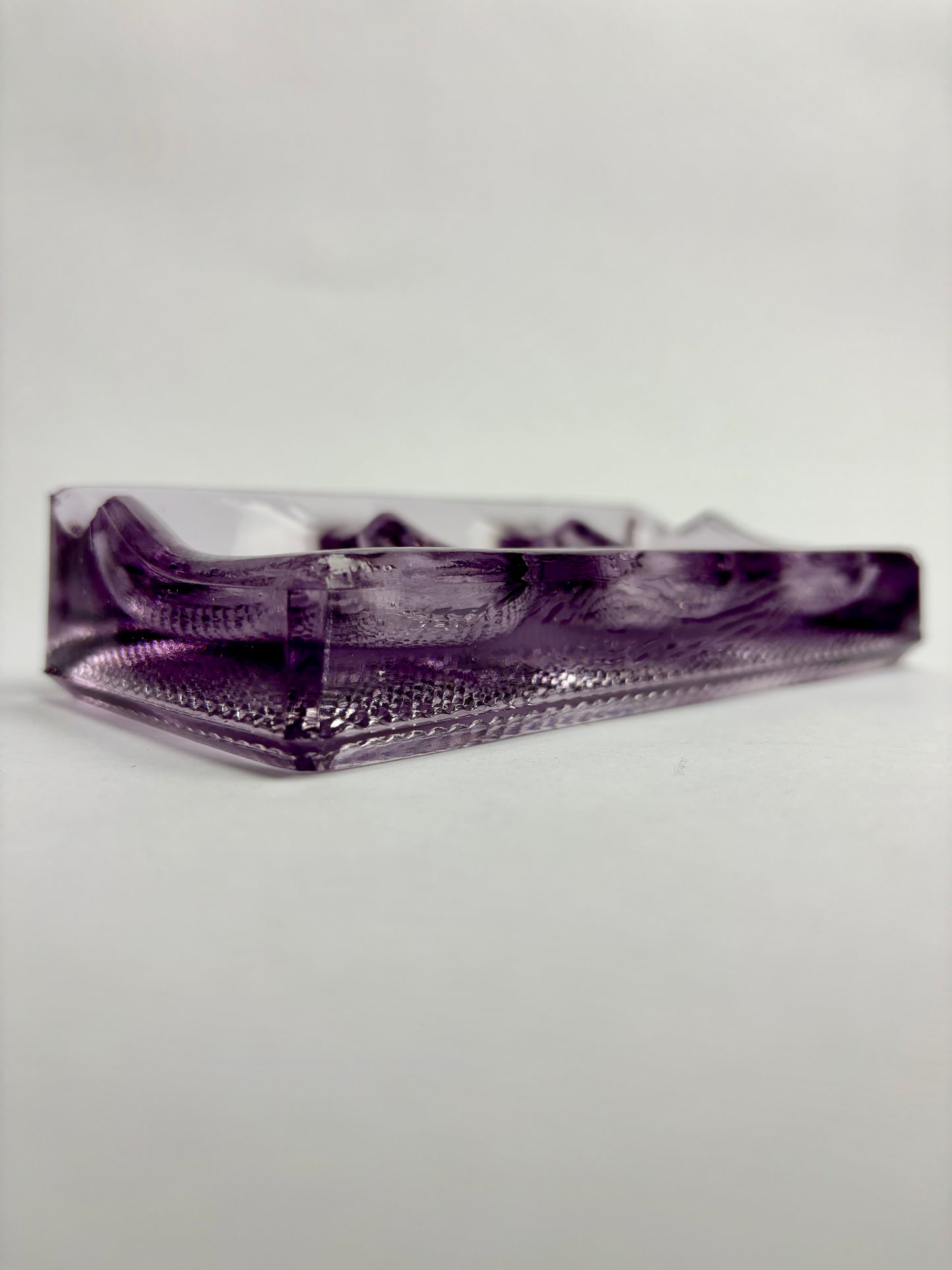 Amethyst Glass Pipe Stand