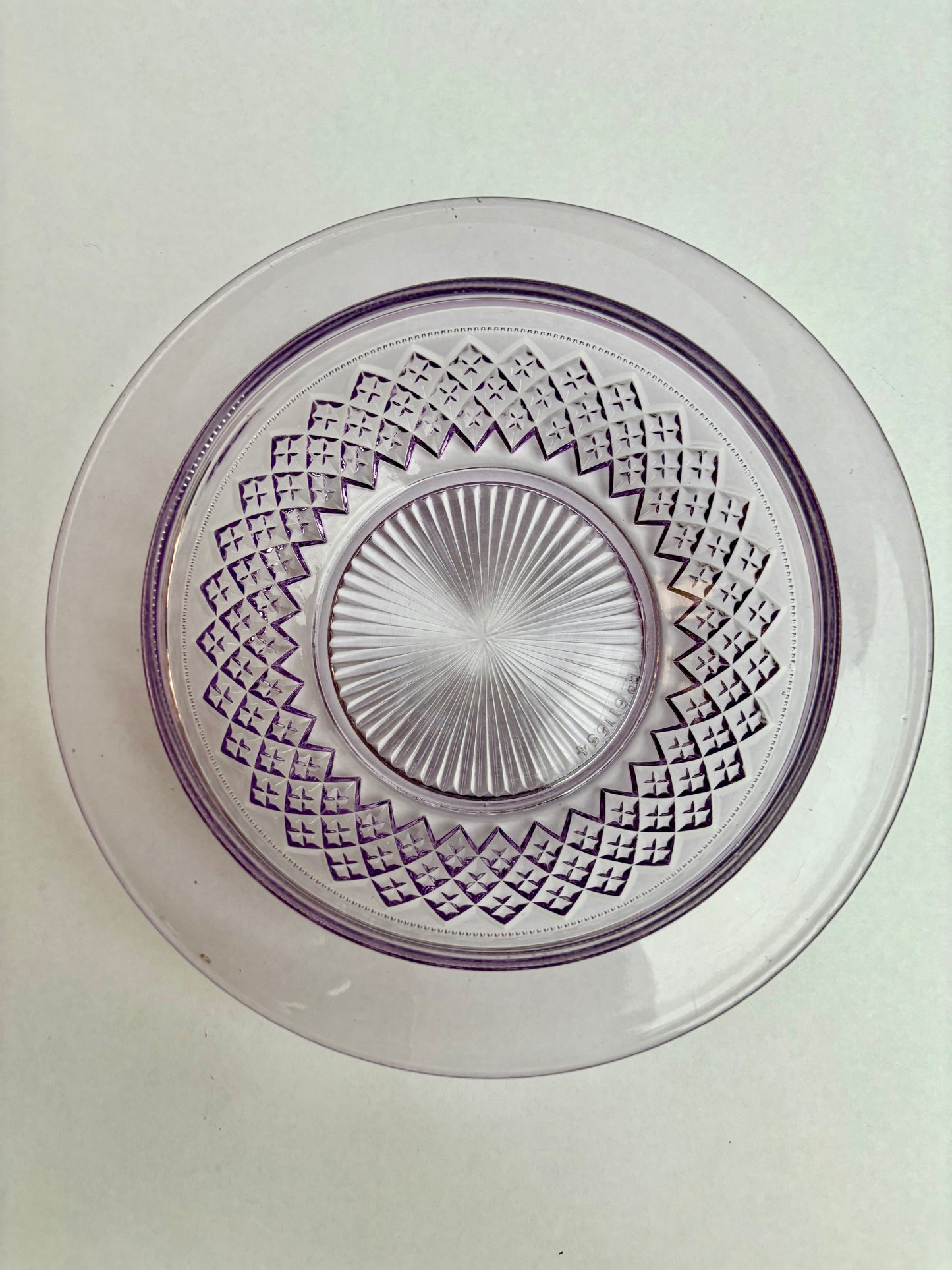 Antique Lidded Amethyst Glass Plate, c1914 611554
