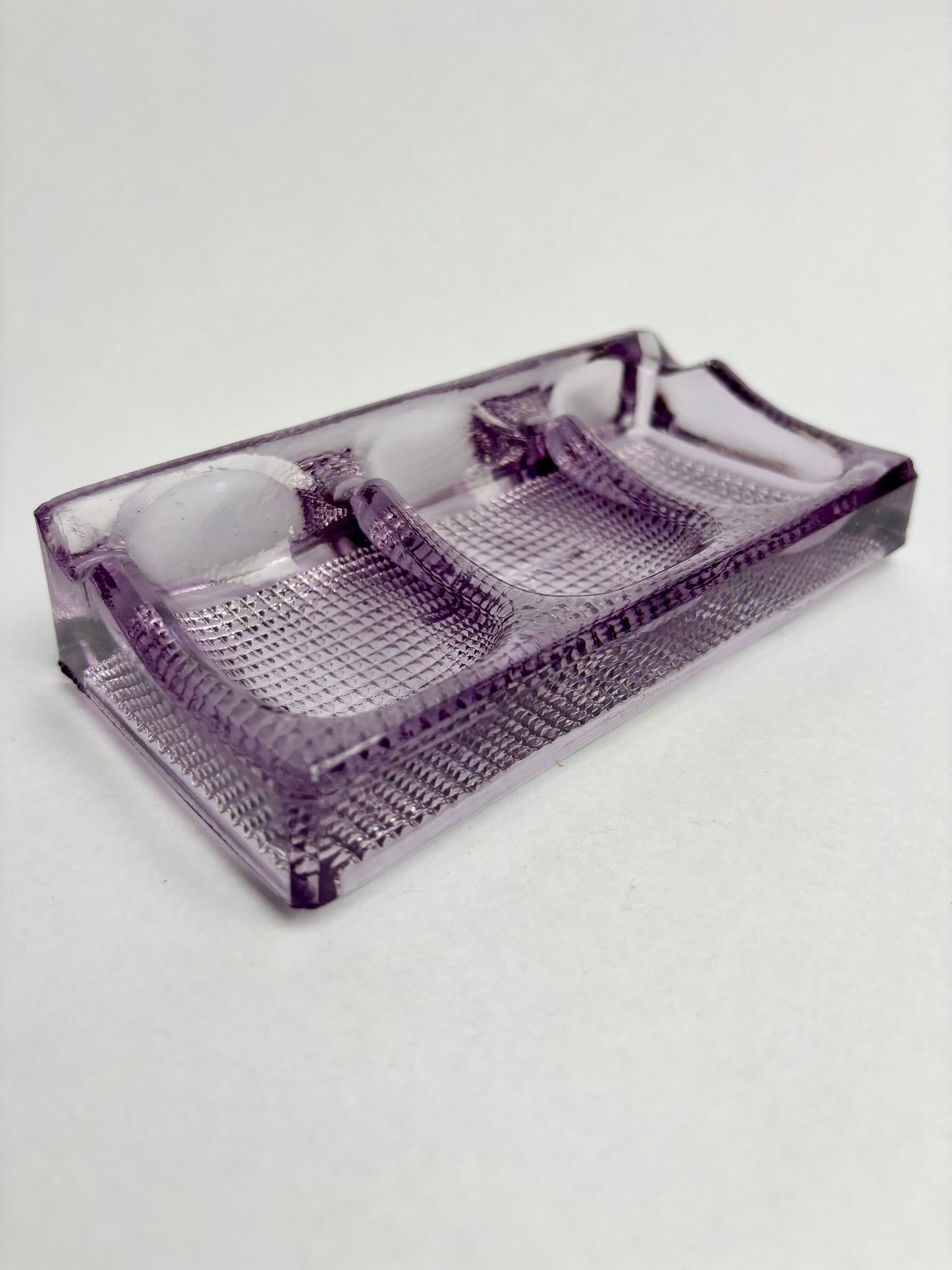 Amethyst Glass Pipe Stand