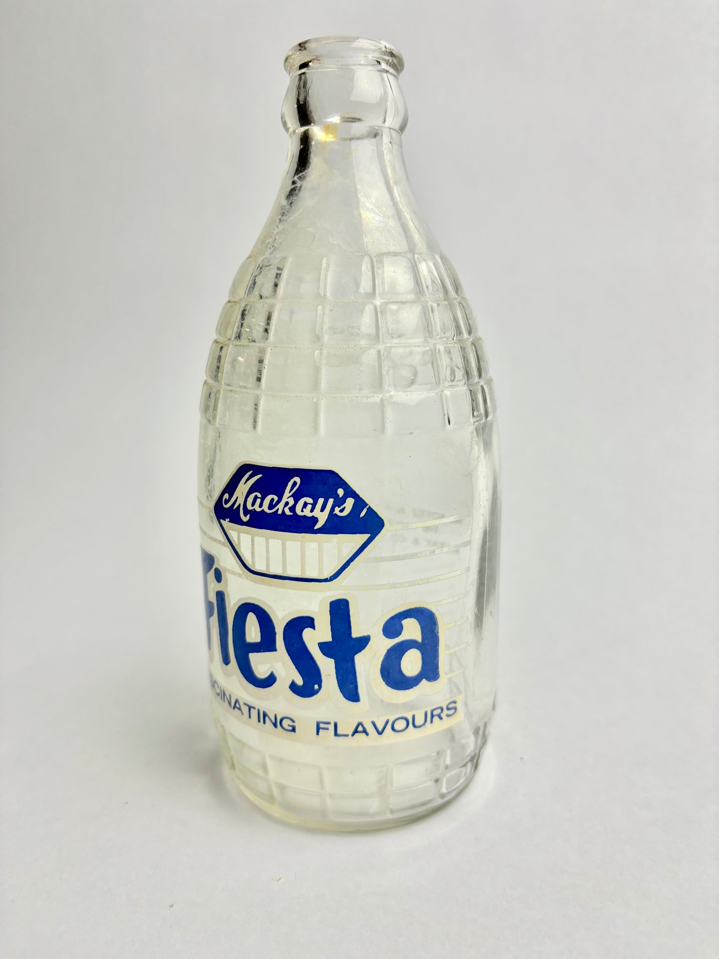 Mackay's Fiesta stubby bottle