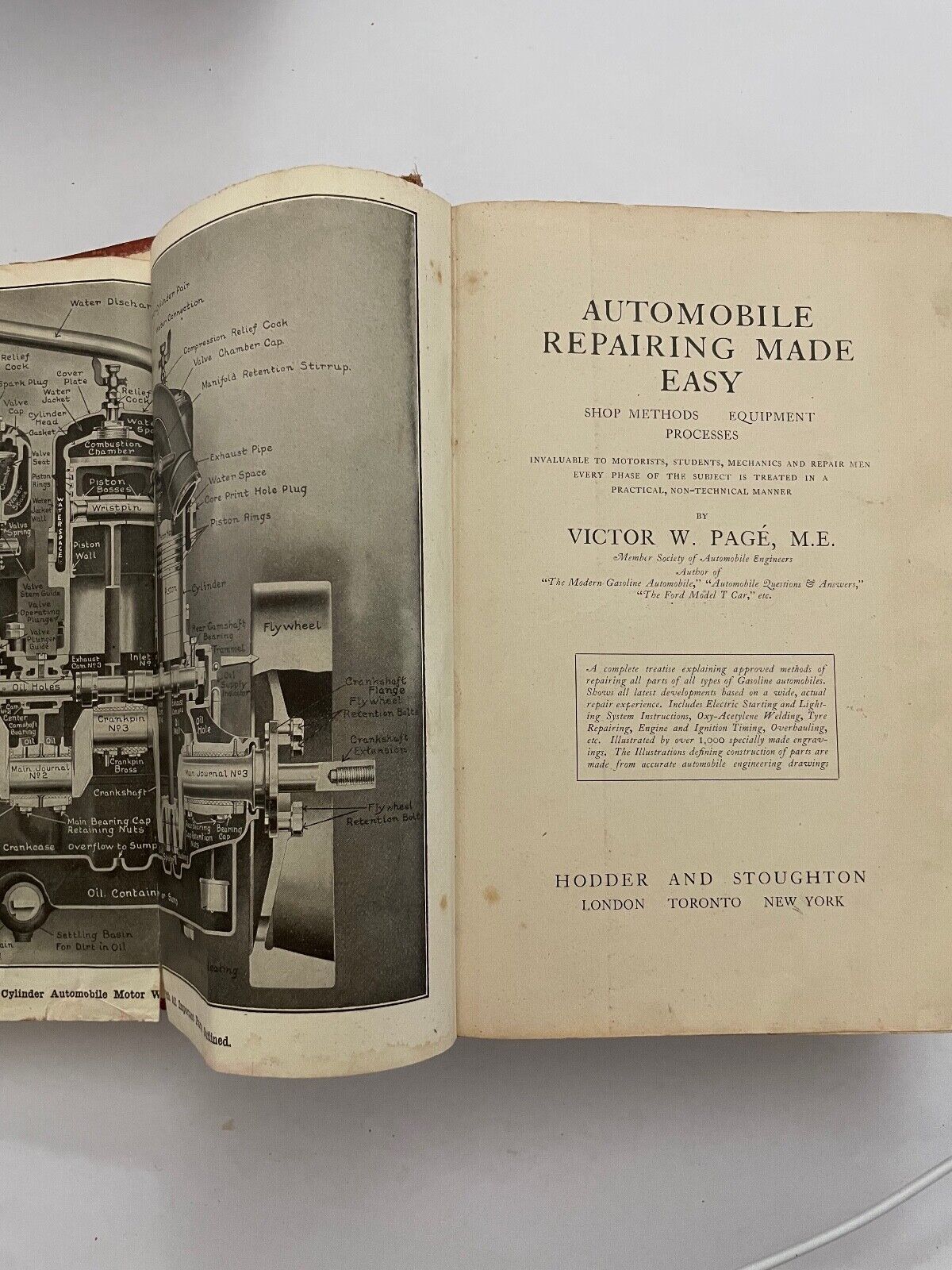 Automobile Repairing Made Easy by Victor W Page