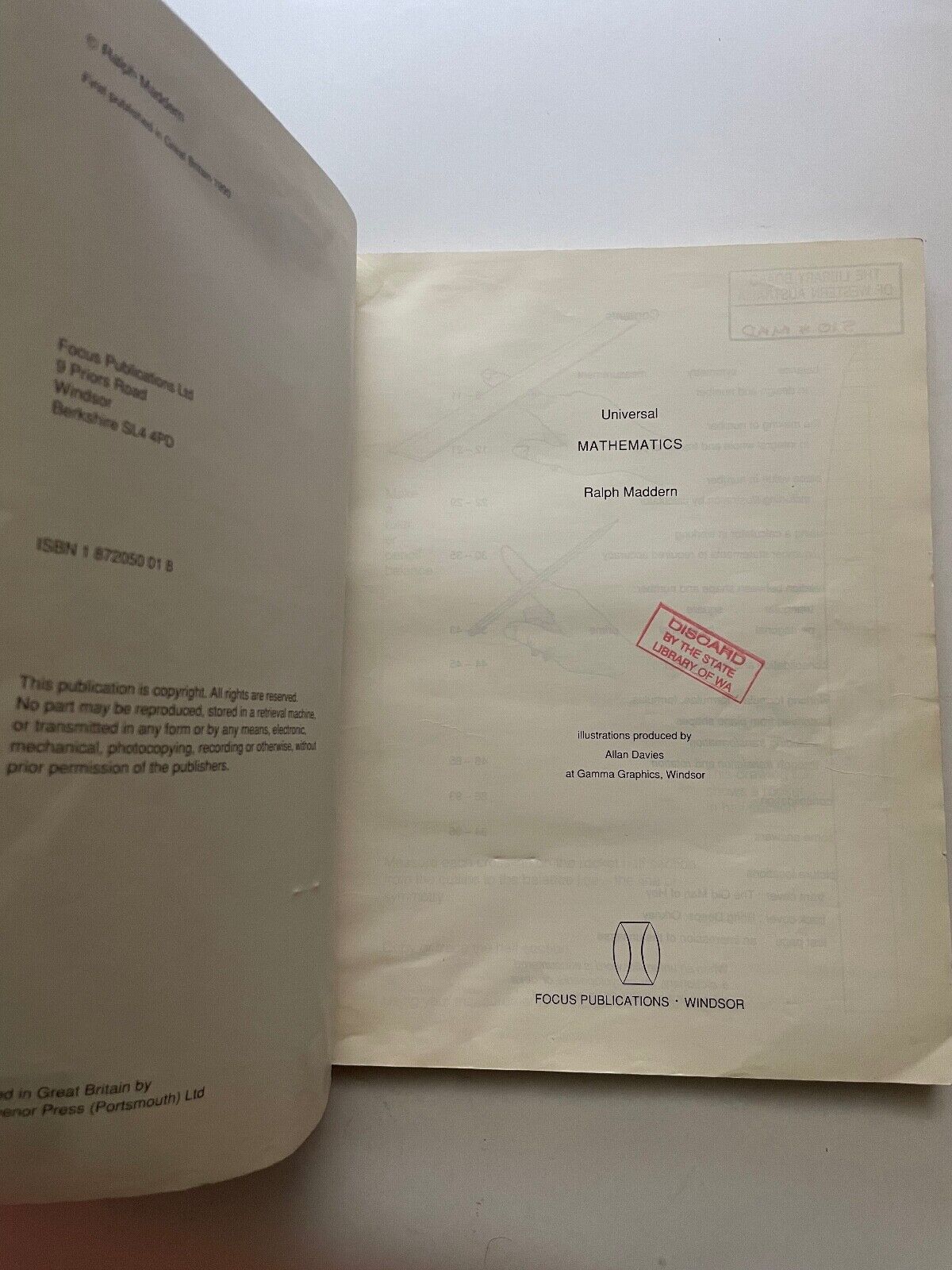 Universal Mathematics by Maddern, Ralph