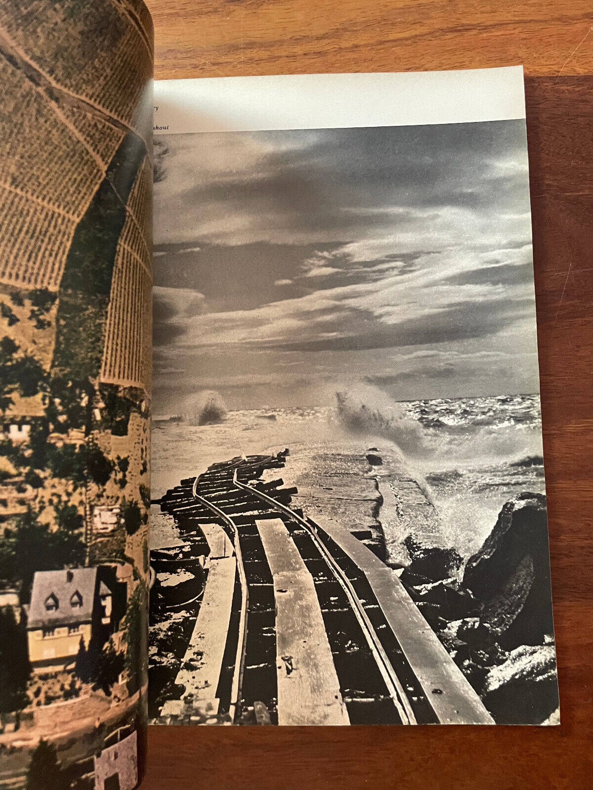 COLOR PHOTOGRAPHY ANNUAL MAGAZINE 1960