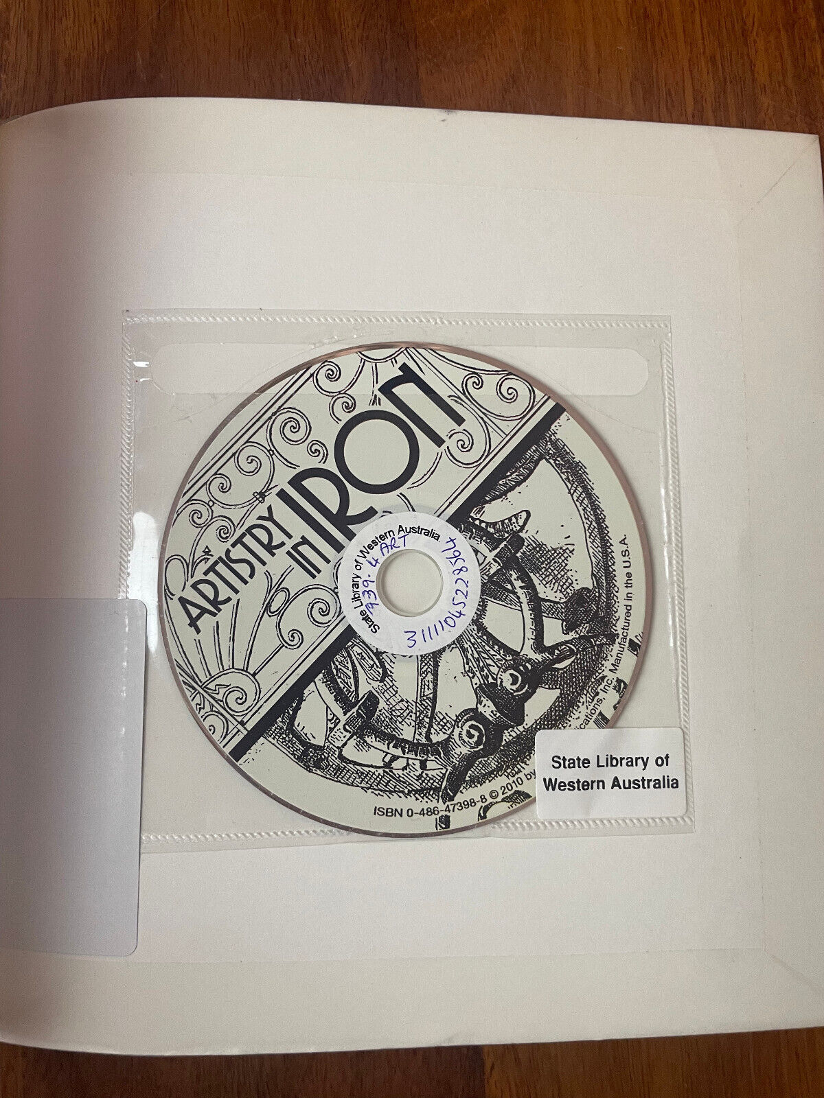 Artistry in Iron: 183 Designs, Includes CD-ROM (Dover Pictorial Archive) by Ra