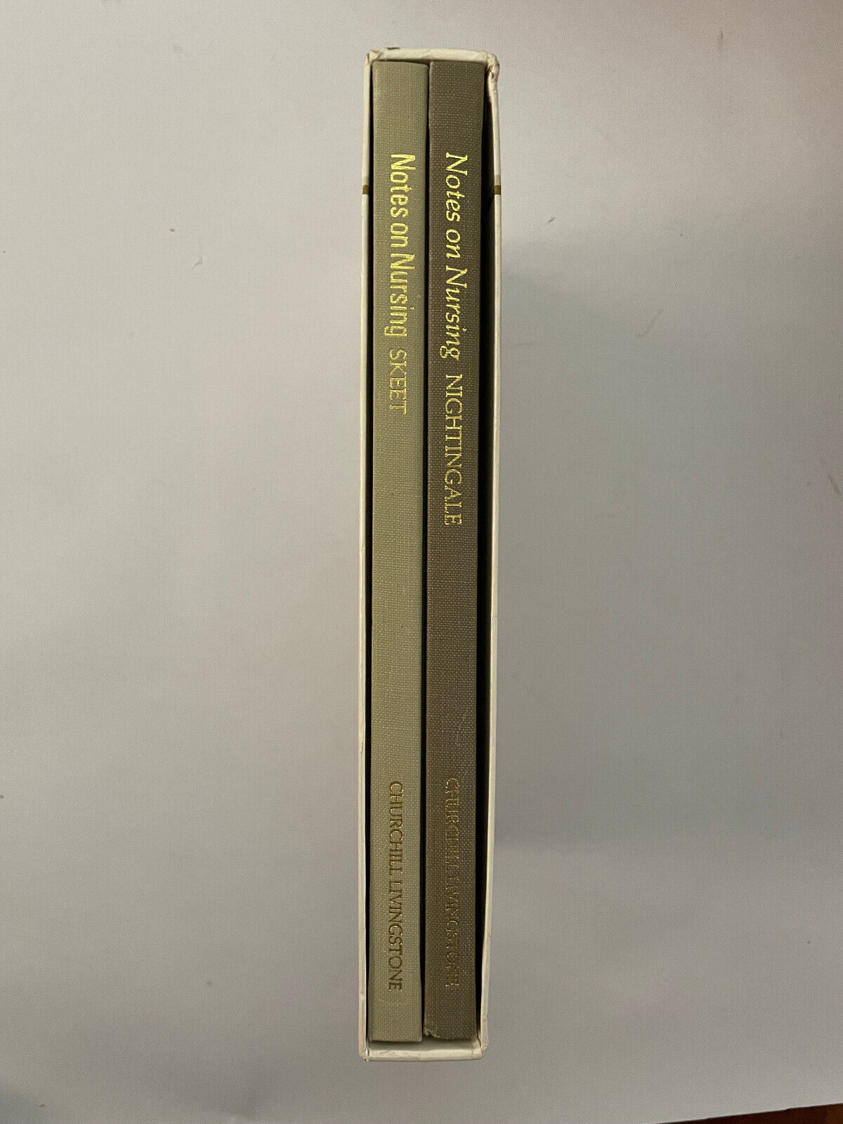 Notes on Nursing/2 Books Bk 1 the Science & the Art Bk 2 What It Is& What It Is