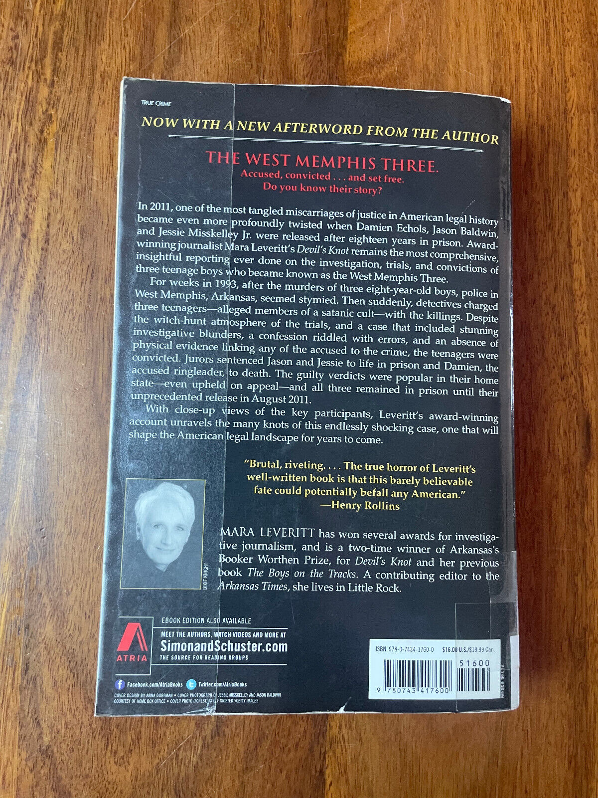 Devil's Knot: The True Story of the West Memphis Three by Leveritt (English) Pap