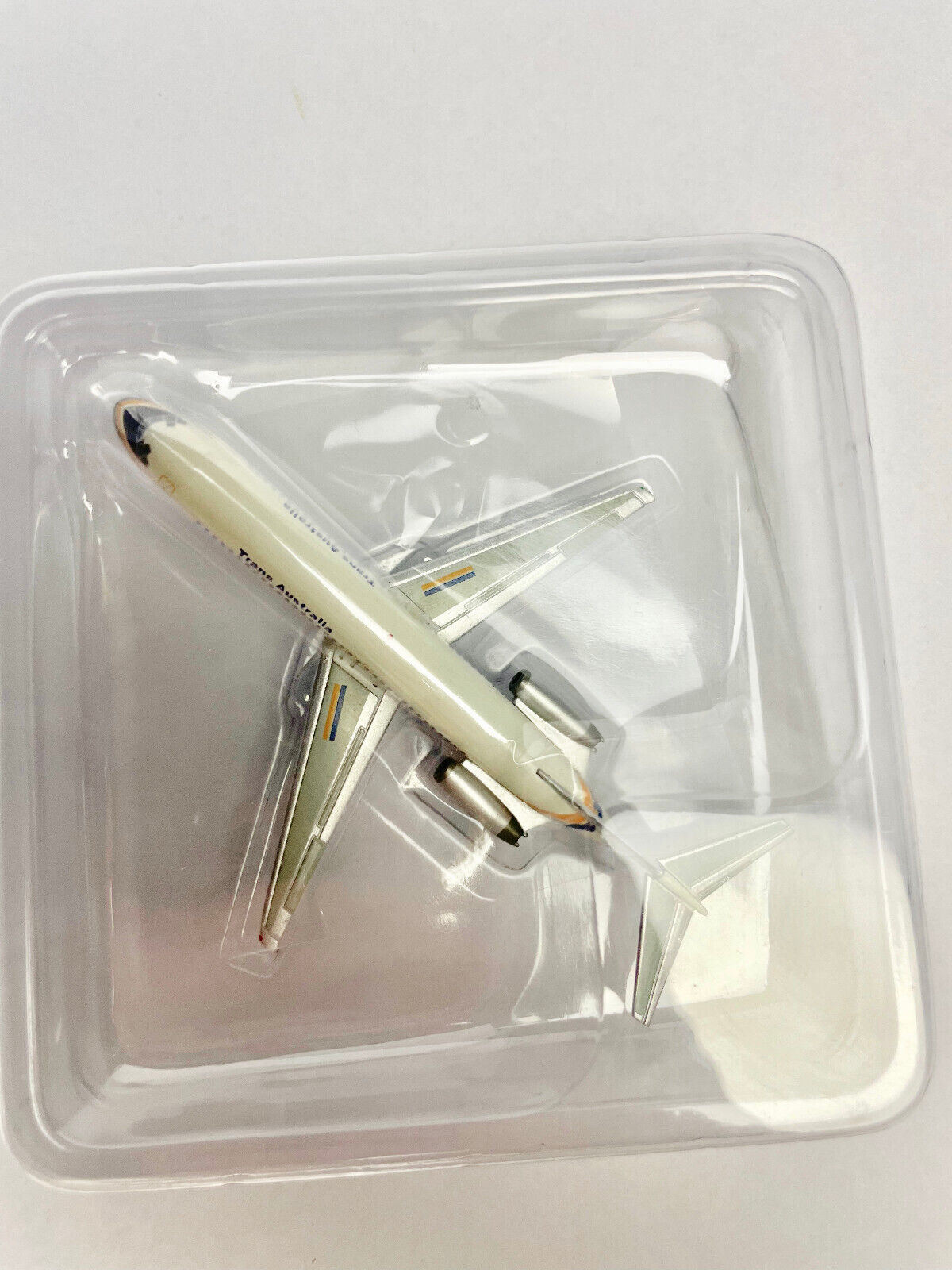 Netmodels TAA Trans Australia Airlines DC-9-31 1:400