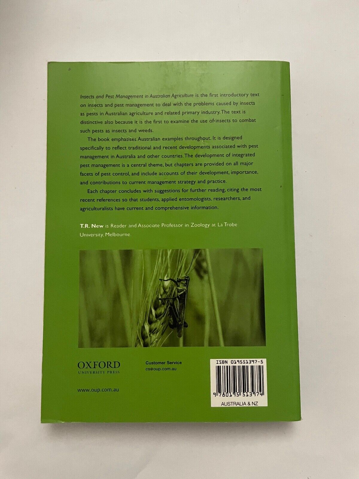 Insects and Pest Management in Australian Agriculture by New, Tim