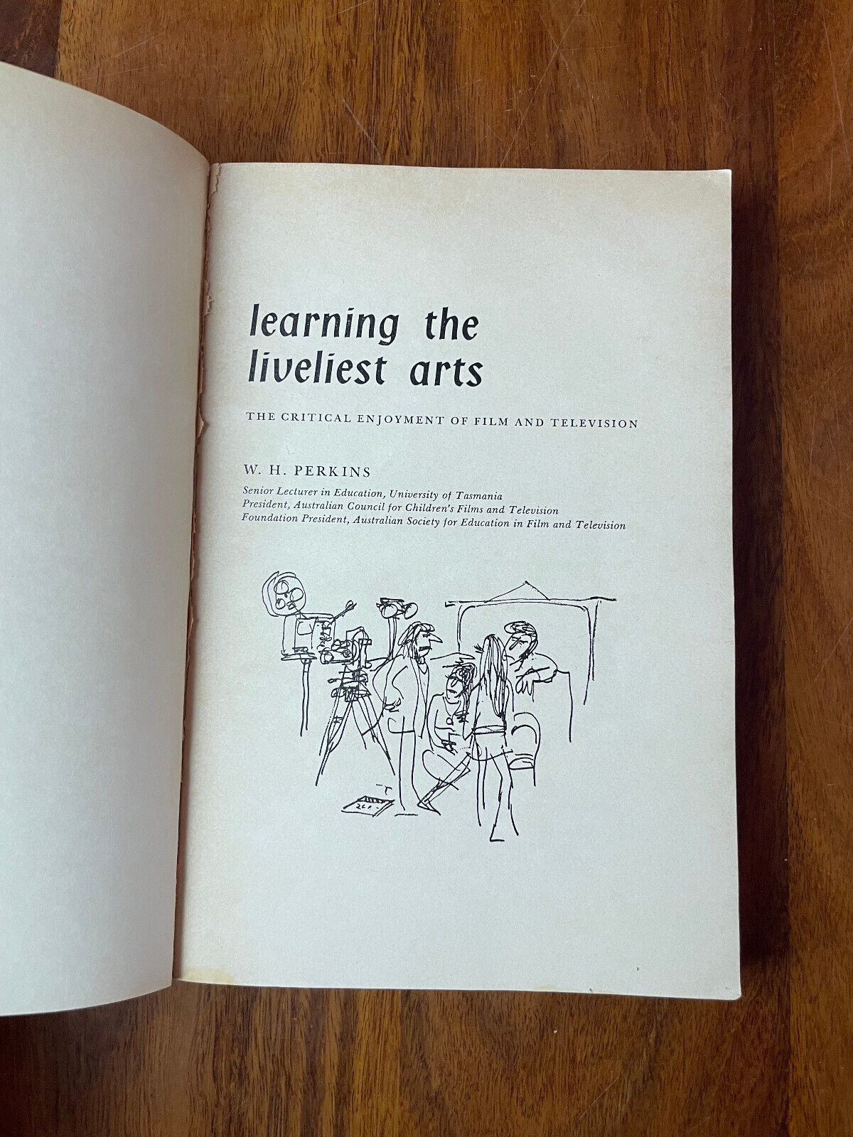 Learning the liveliest arts: The critical enjoyment of film and television by