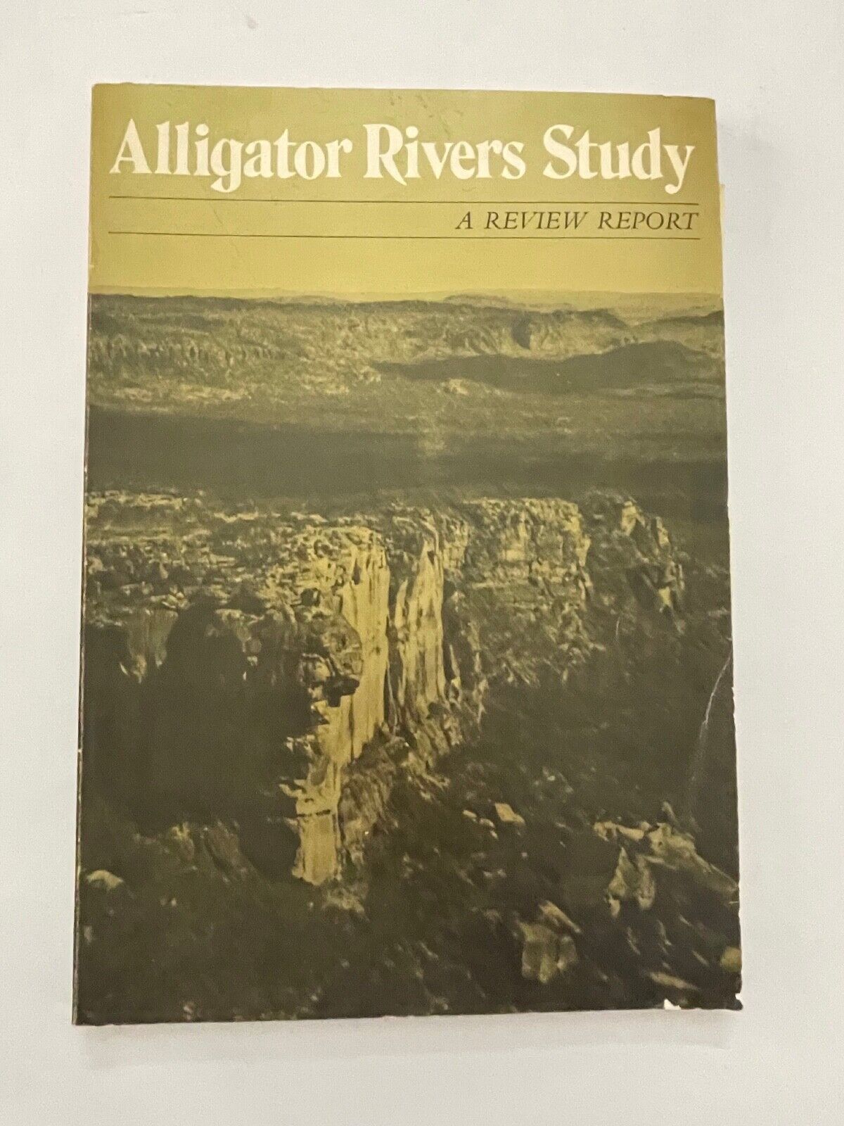 ALLIGATOR RIVERS STUDY - A review of the Alligator Rivers Region environmental f