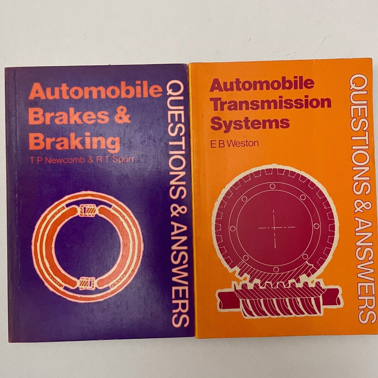 Book set: Questions & Answers Brakes, Transmission, Engines, Steering