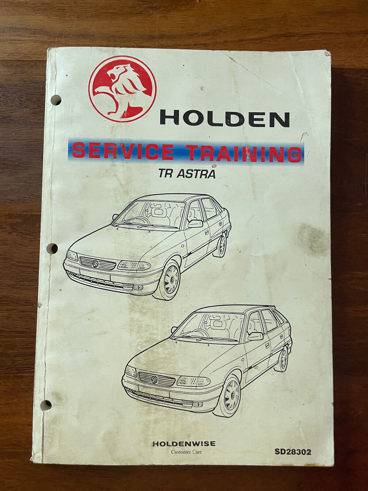Holden Astra TR Series Service Training Manual