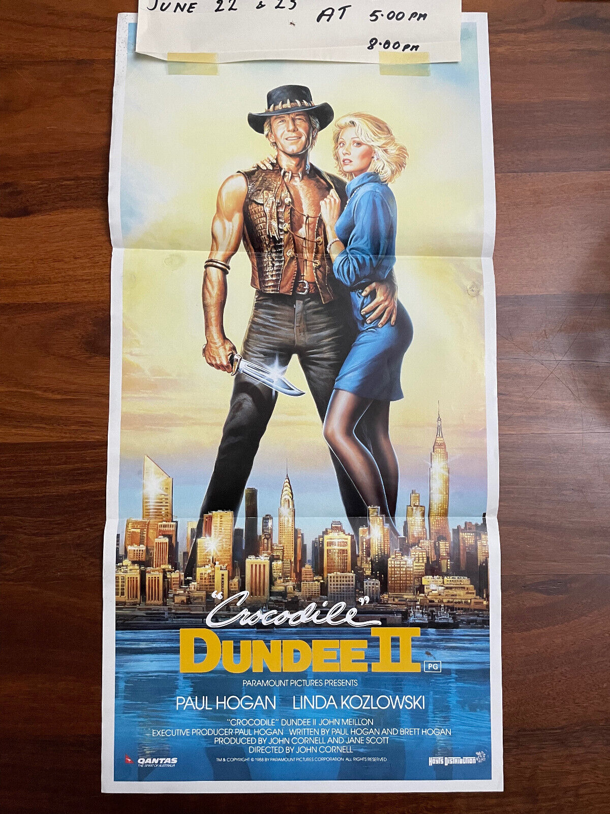 CROCODILE DUNDEE II Original Daybill Movie poster Paul Hogan Linda Koslowski