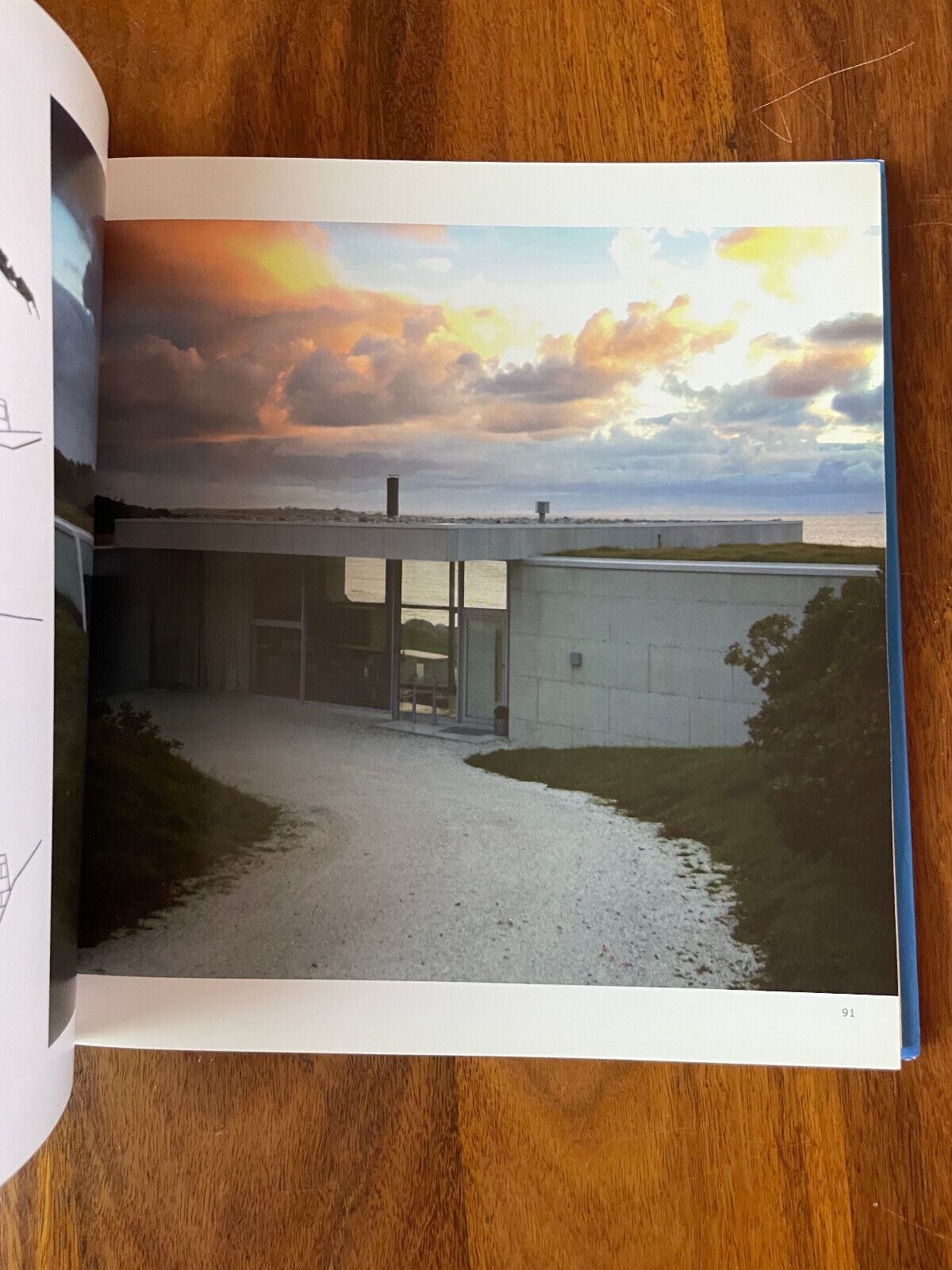 Today's Beach Houses by Pilar Chueca (2004, Hardcover) Brand New Sealed