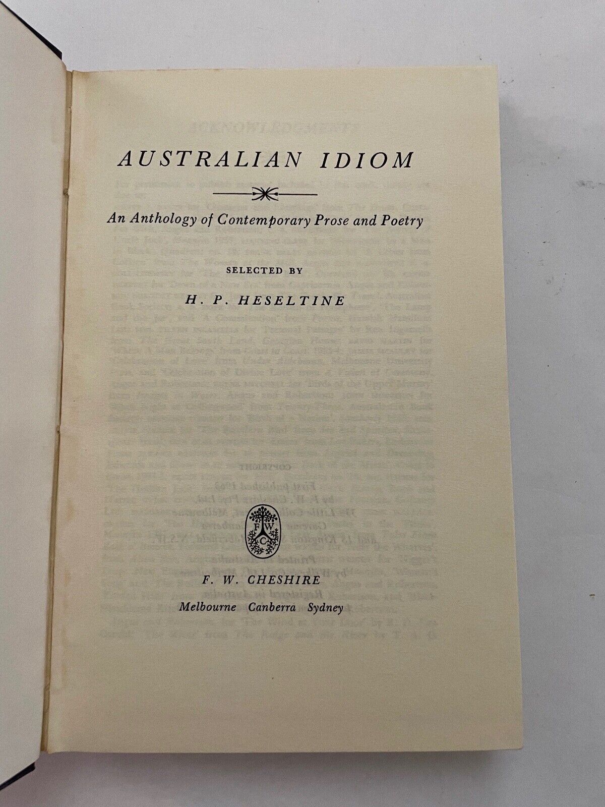 Australian Idiom - An Anthology of Contemporary Prose and Poetry H P Heseltine